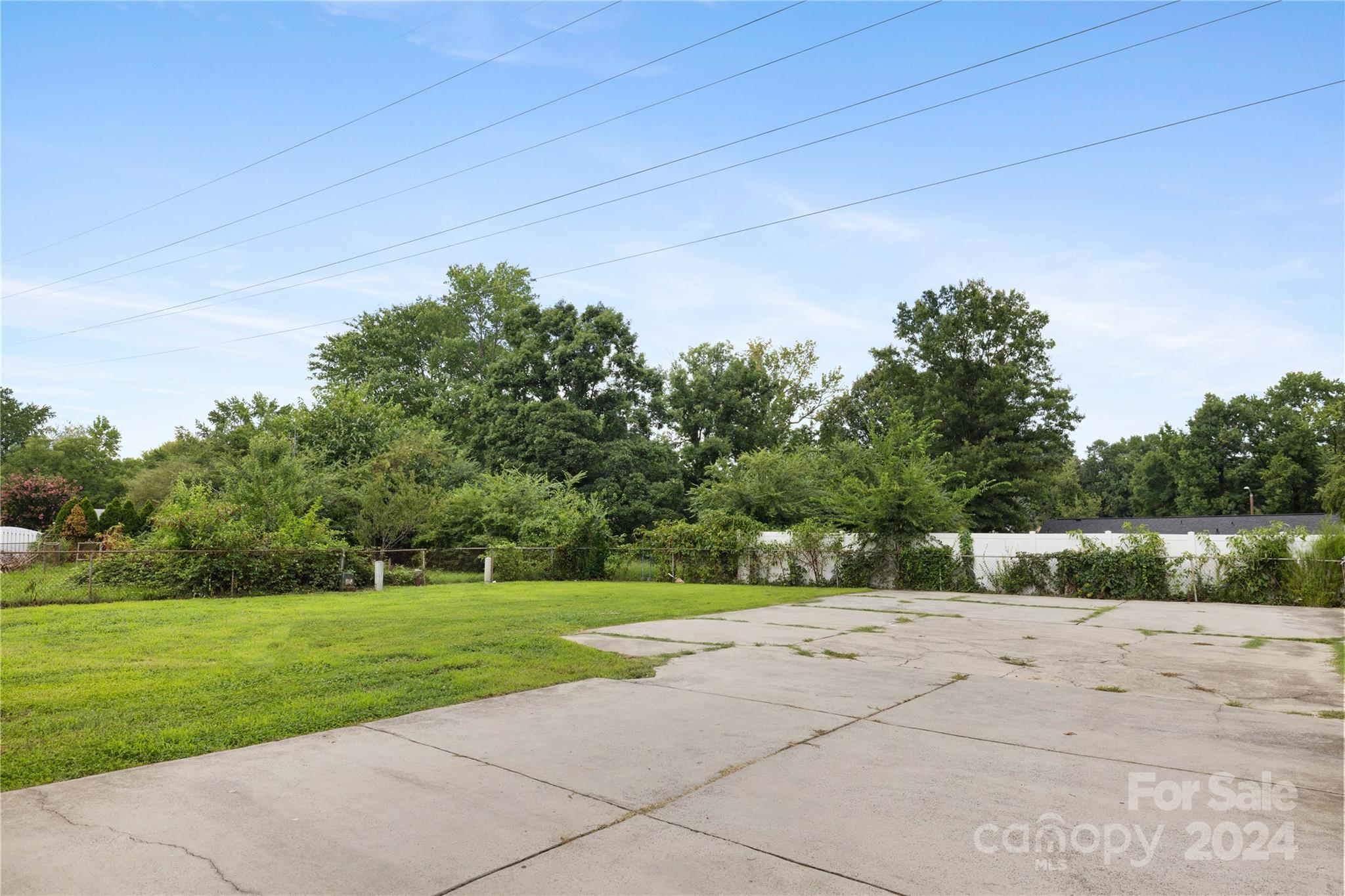 Virginia Manor - Residential