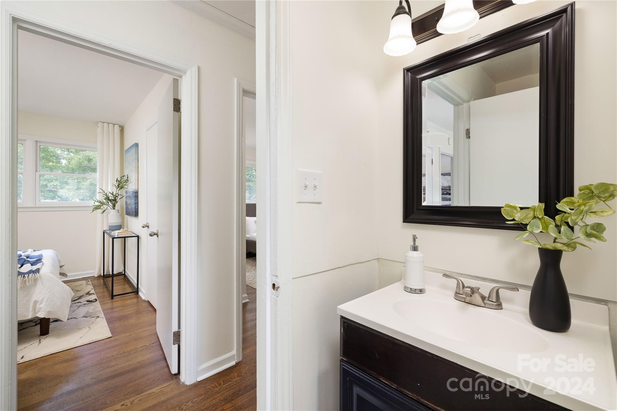 Virginia Manor - Residential