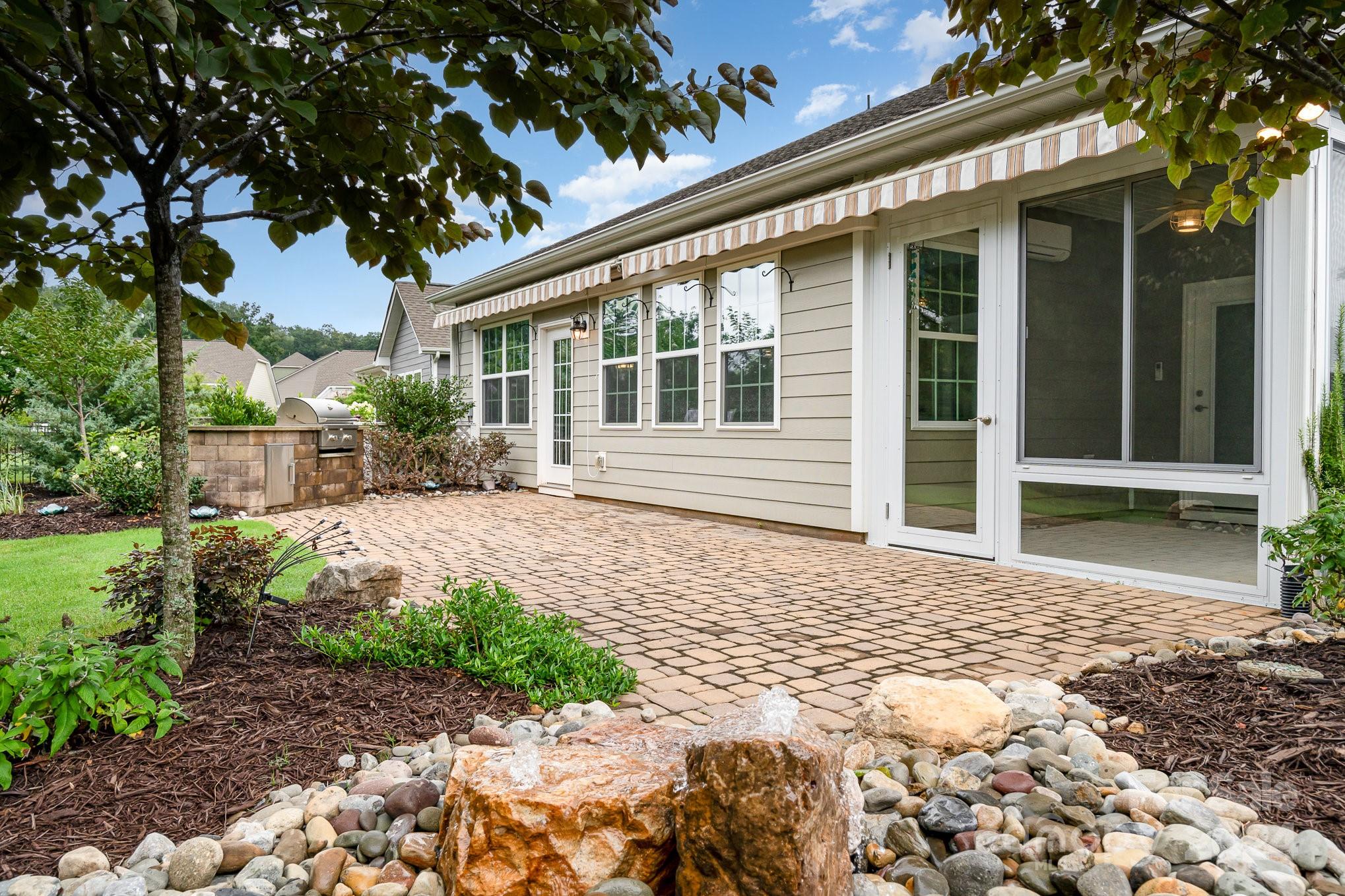 Tree Tops - Residential