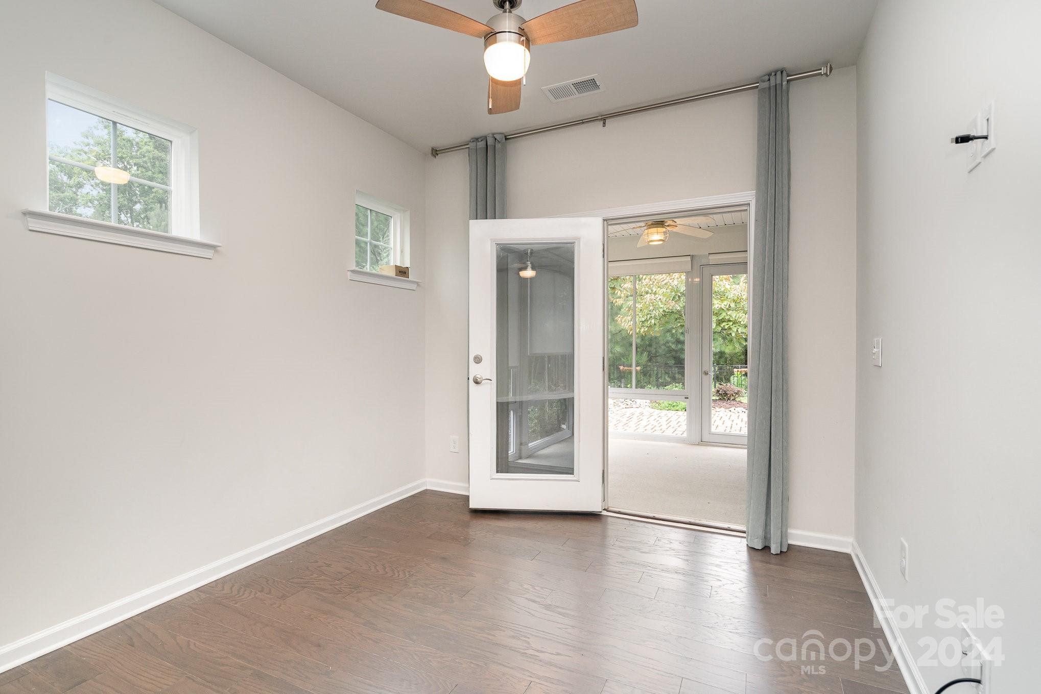 Tree Tops - Residential