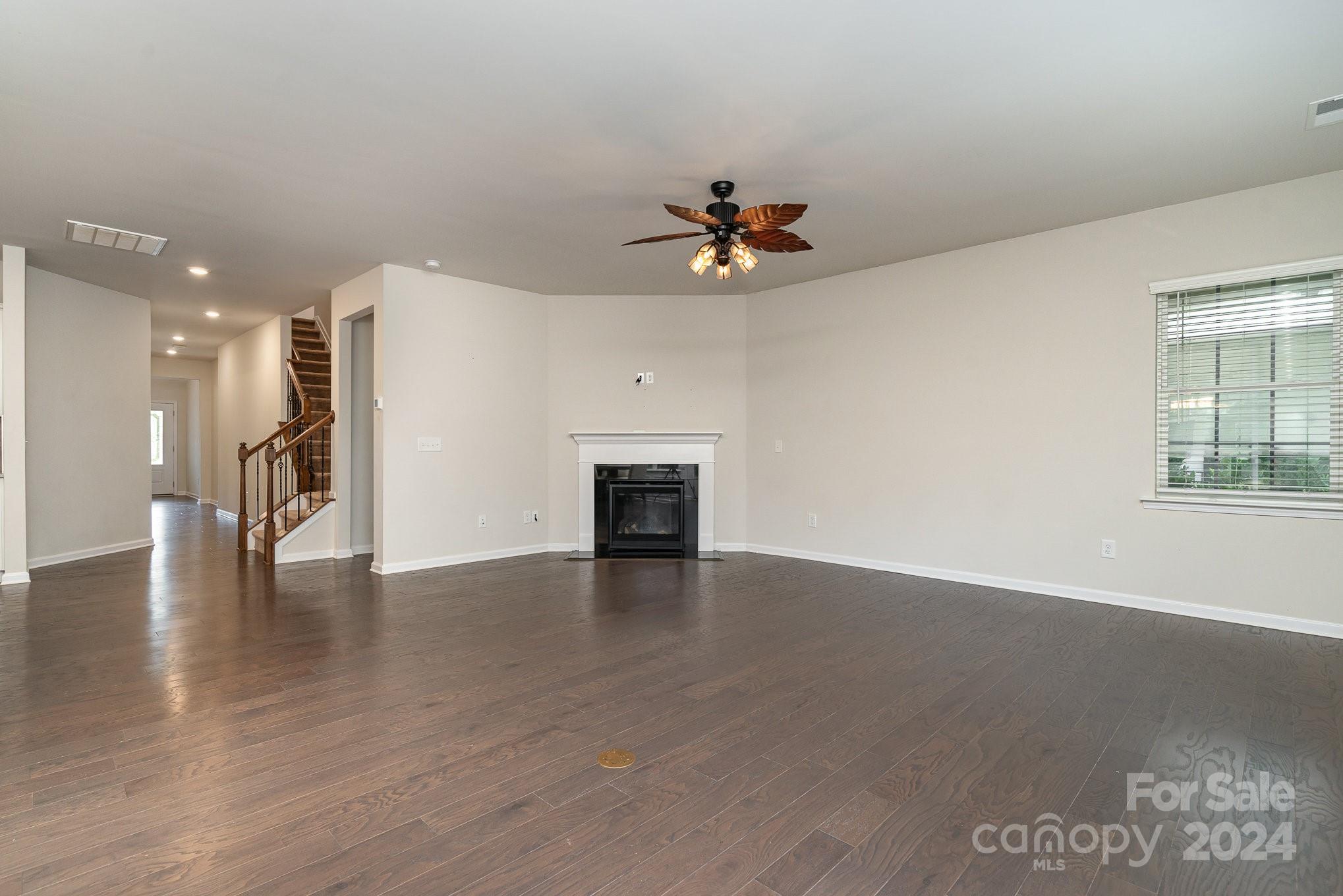 Tree Tops - Residential