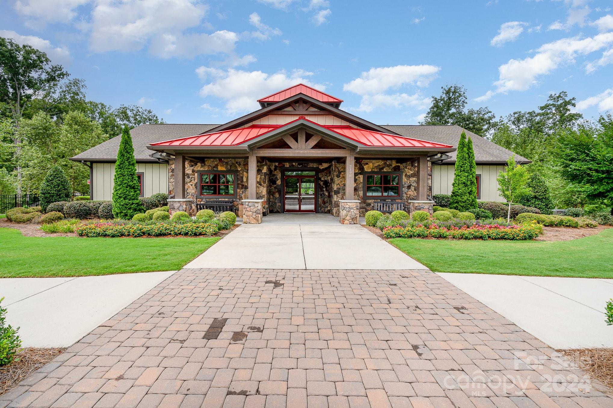 Tree Tops - Residential