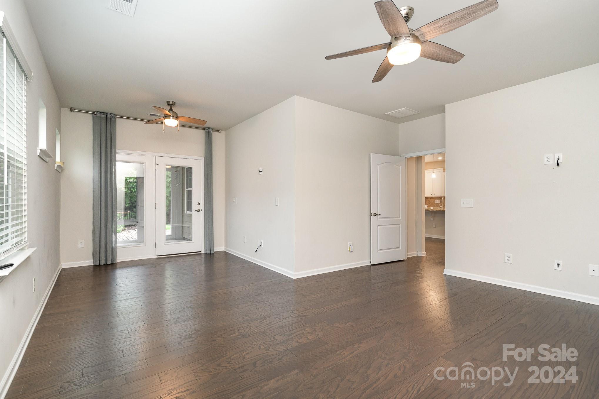 Tree Tops - Residential