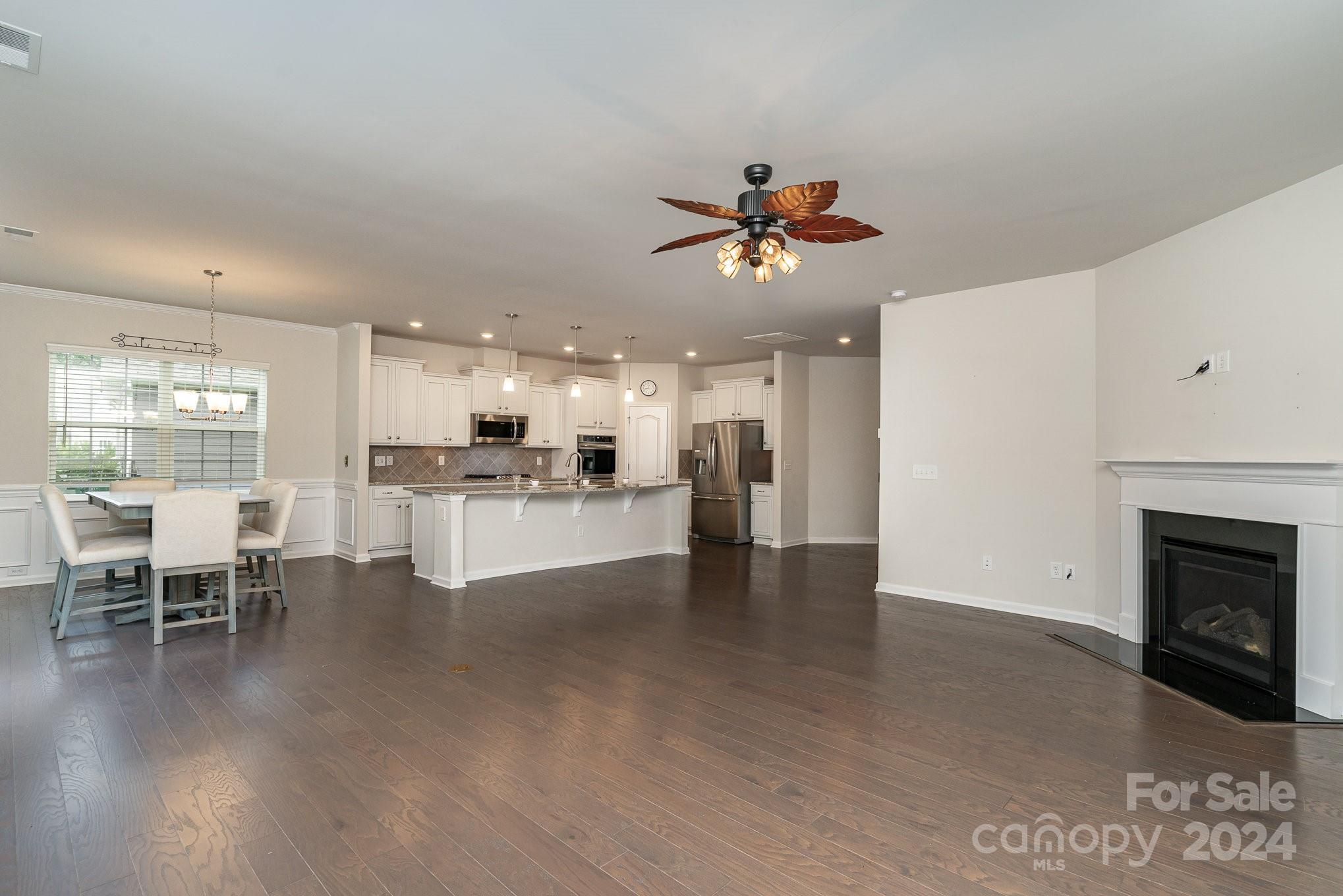 Tree Tops - Residential