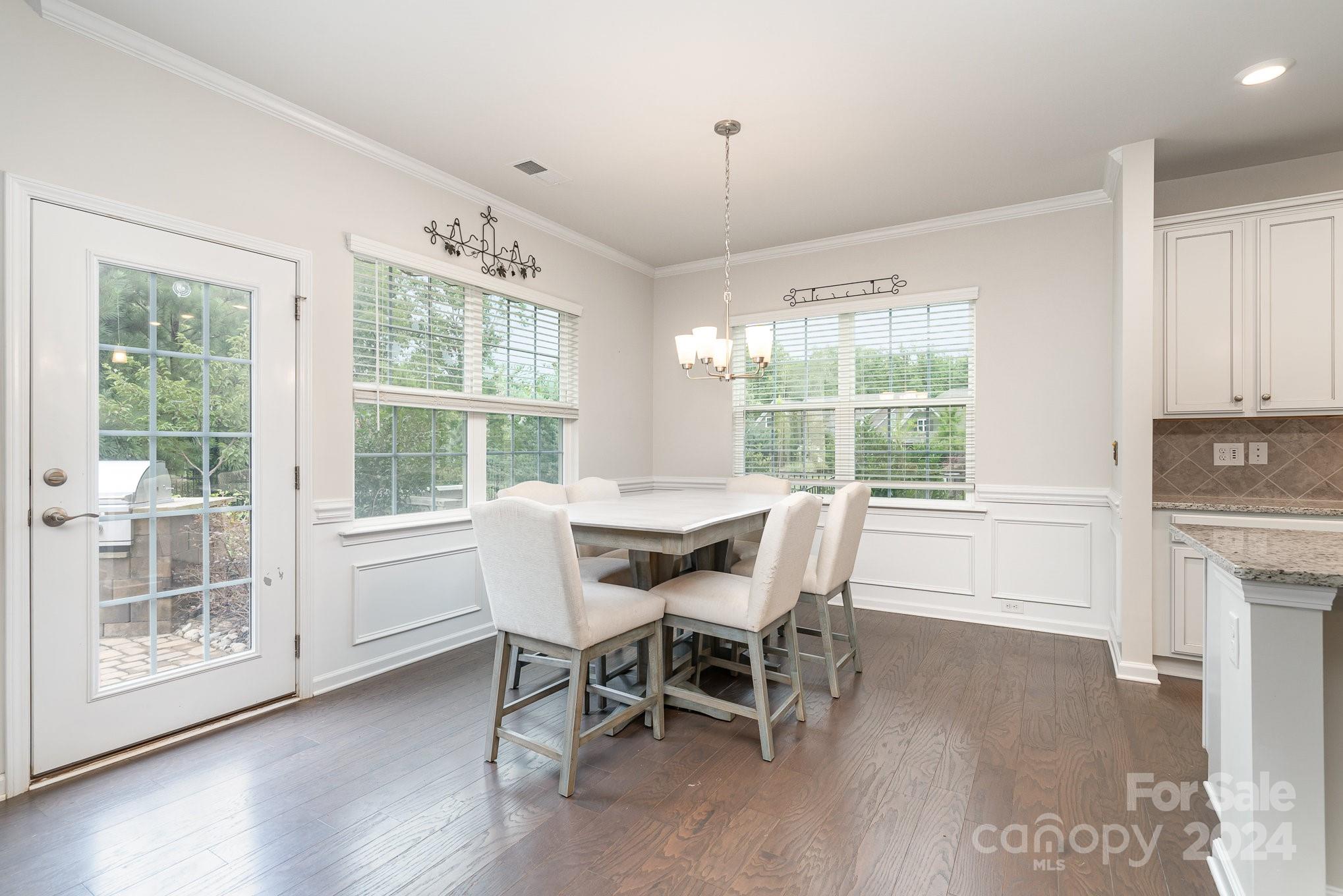 Tree Tops - Residential