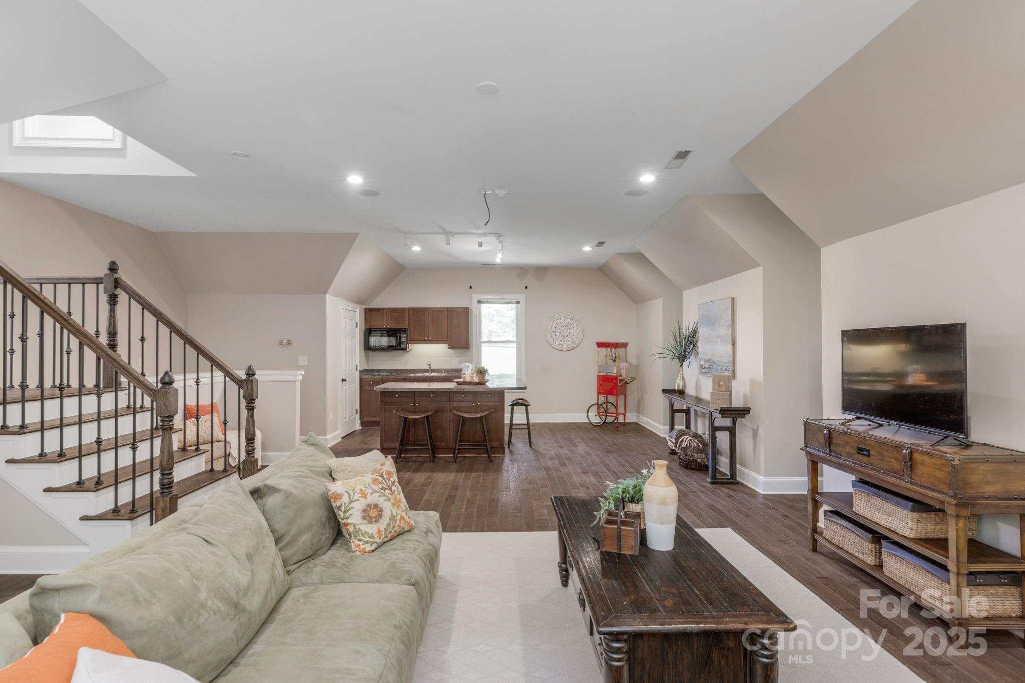 Valhalla Farms - Residential