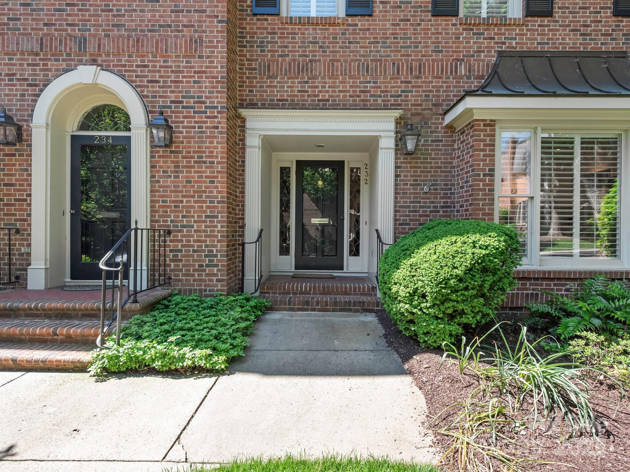 232 Perrin Place