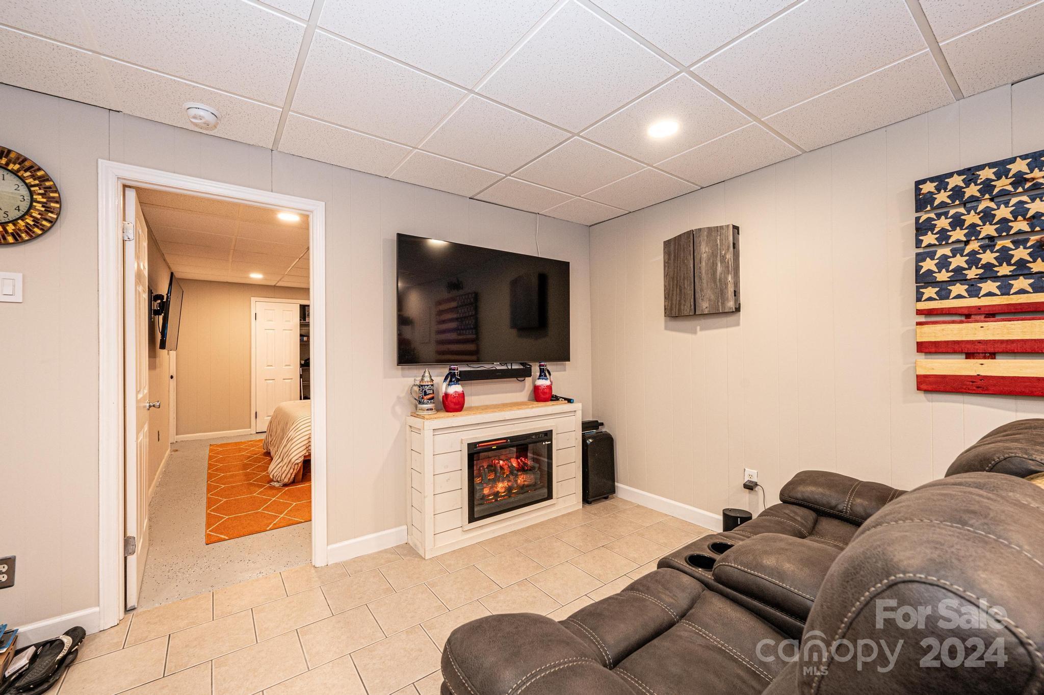 Forest Hills - Residential