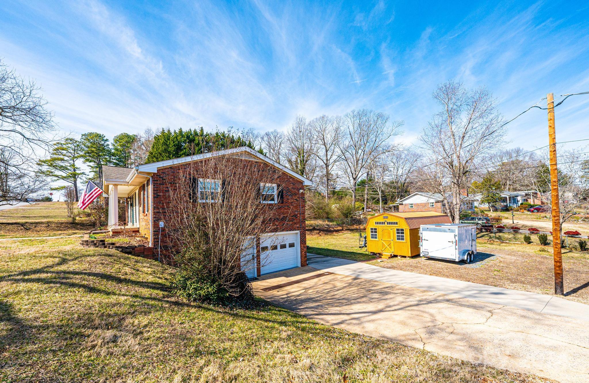 Forest Hills - Residential