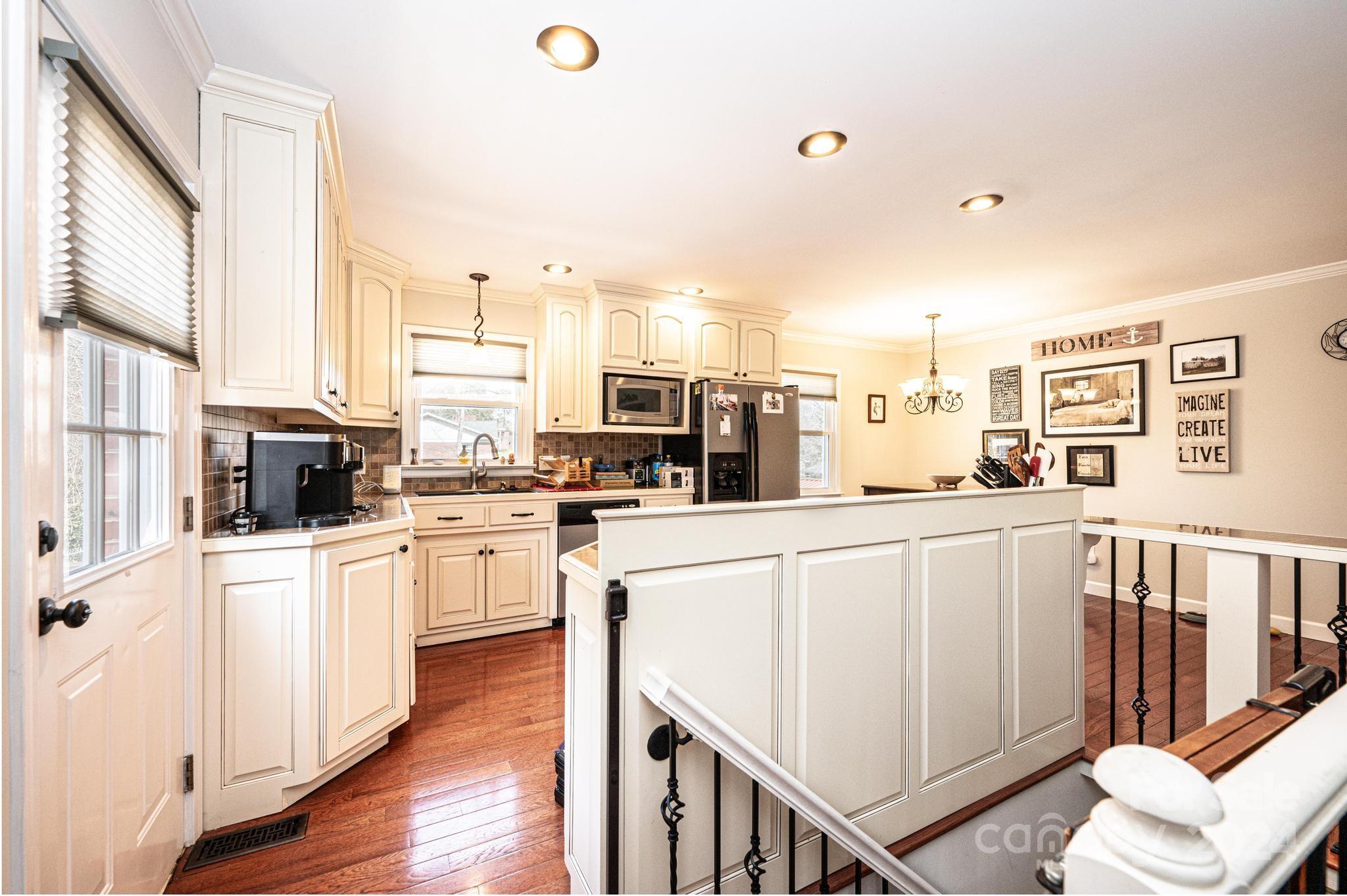 Forest Hills - Residential