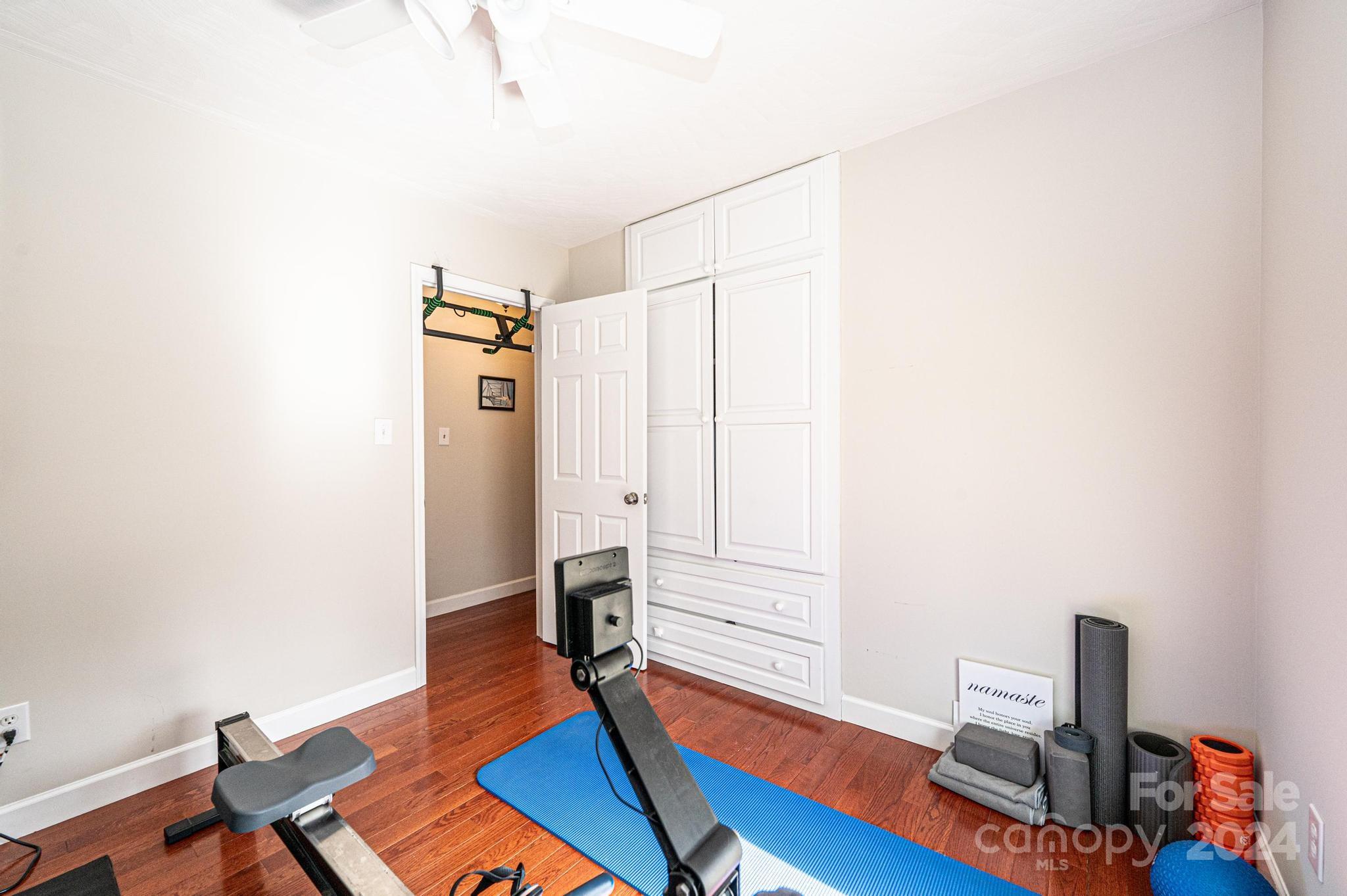 Forest Hills - Residential