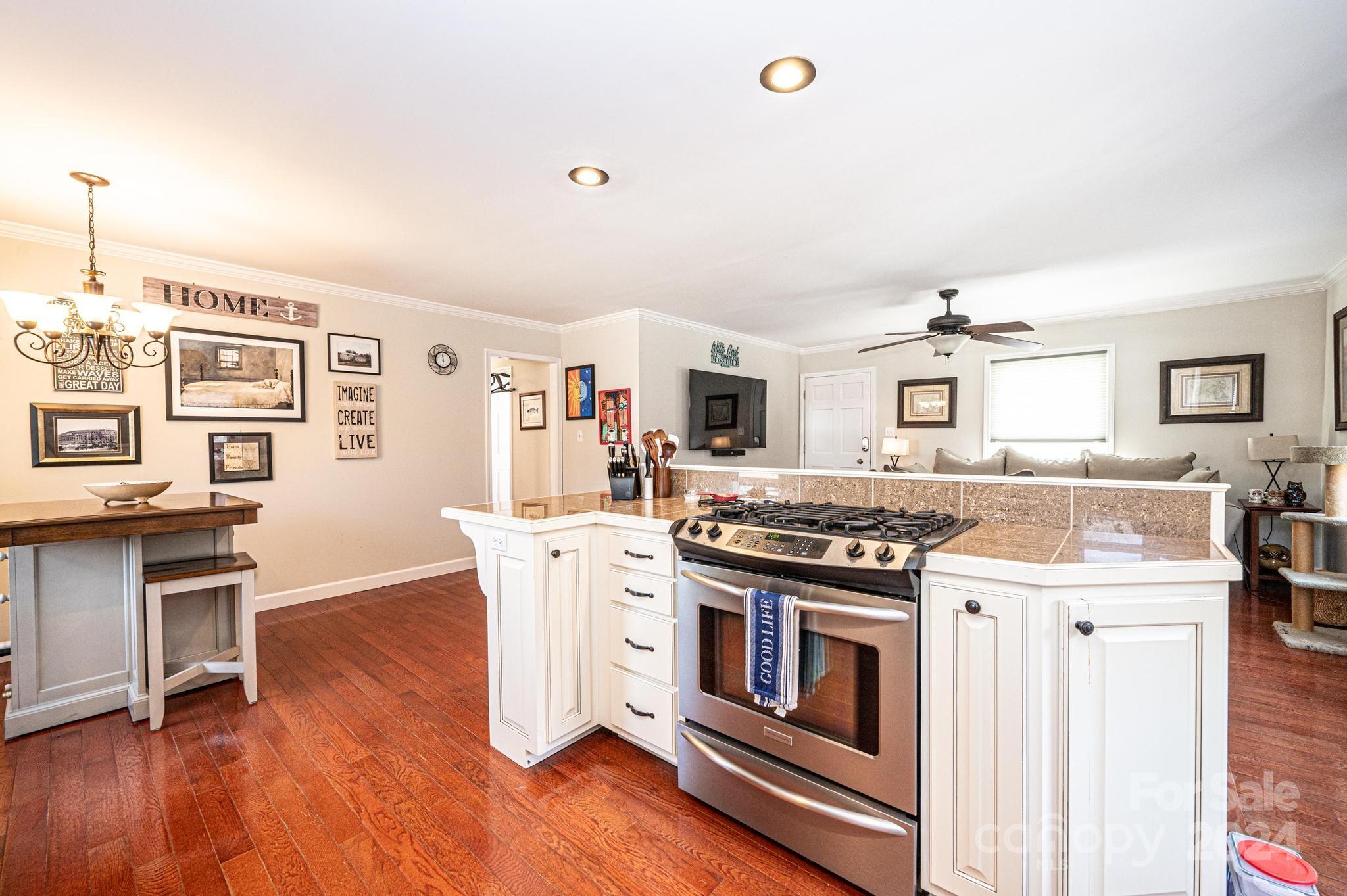 Forest Hills - Residential