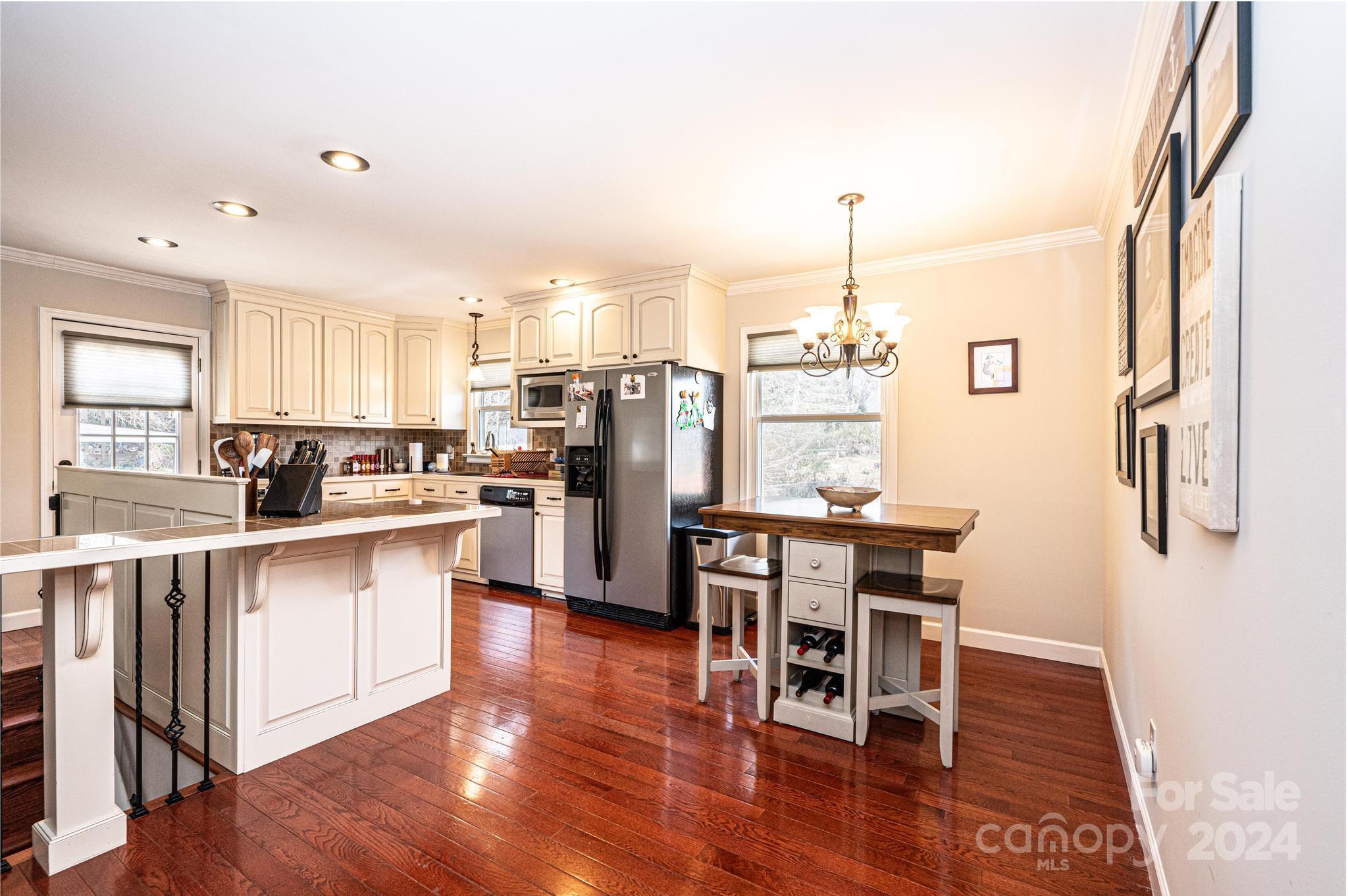 Forest Hills - Residential