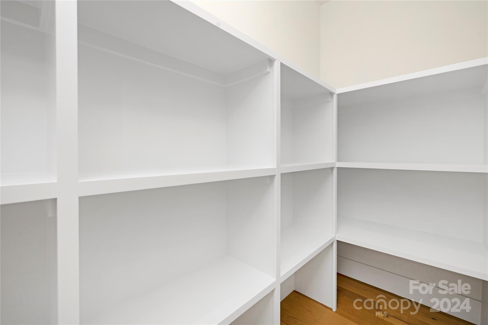 Royal Oaks - Residential