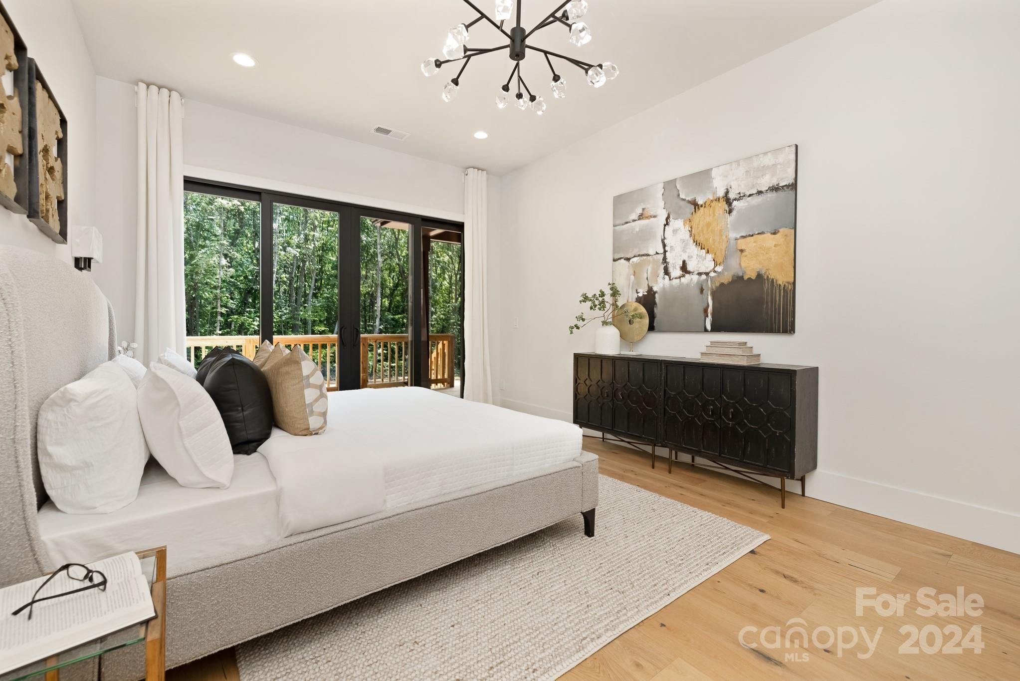 Royal Oaks - Residential