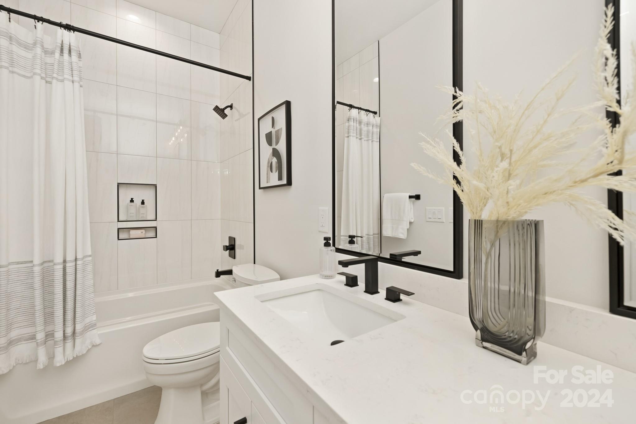 Royal Oaks - Residential