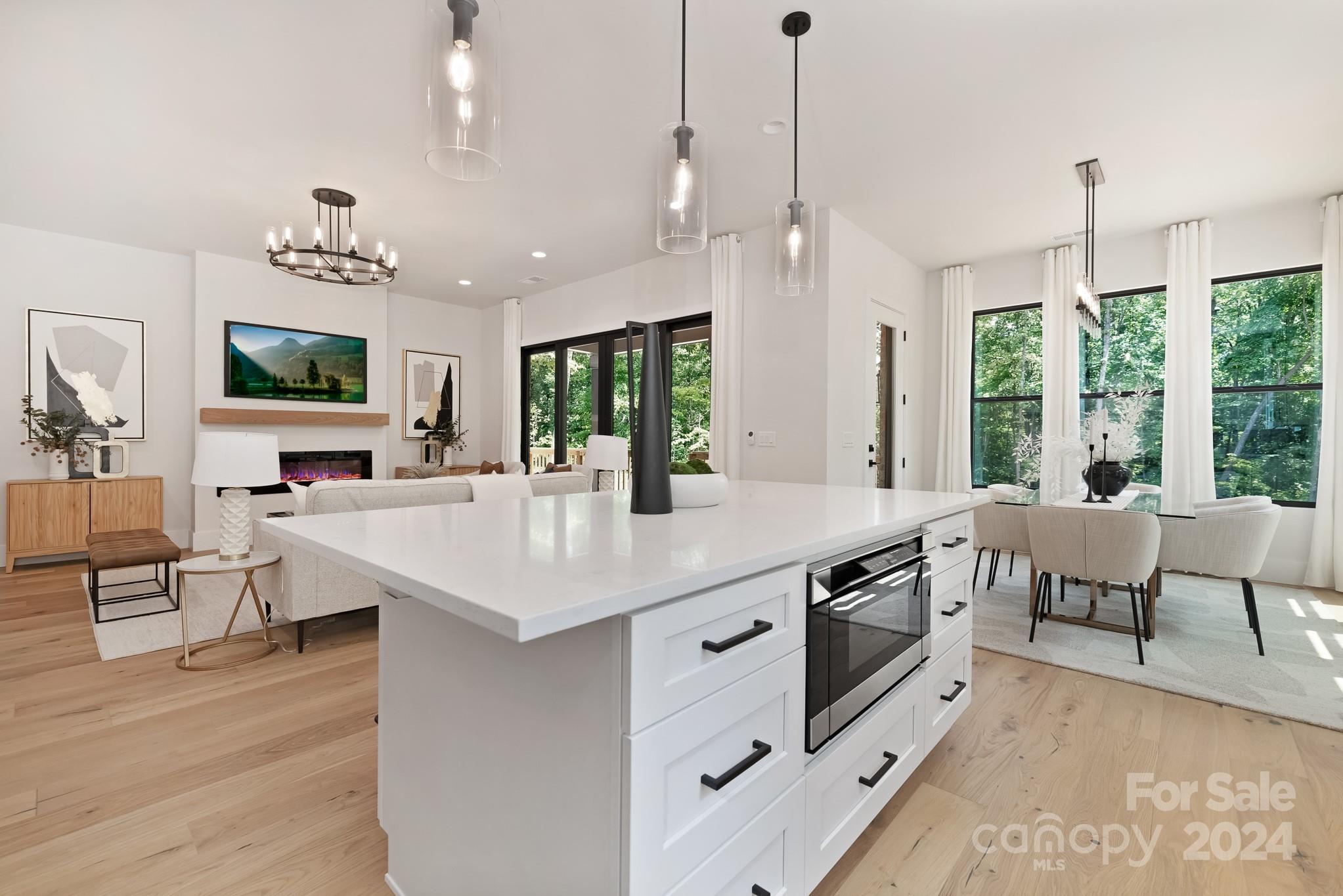 Royal Oaks - Residential