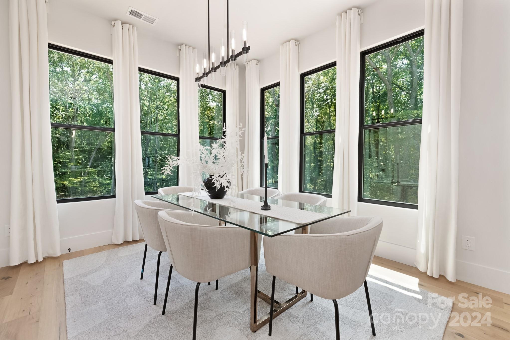 Royal Oaks - Residential