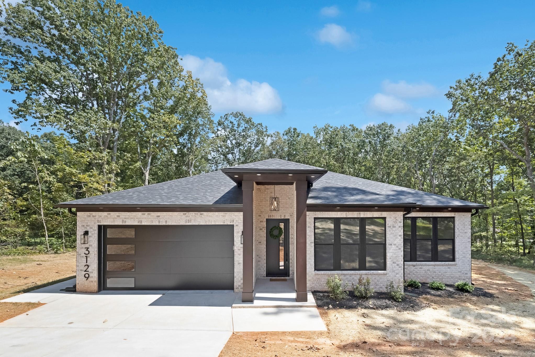 Royal Oaks - Residential