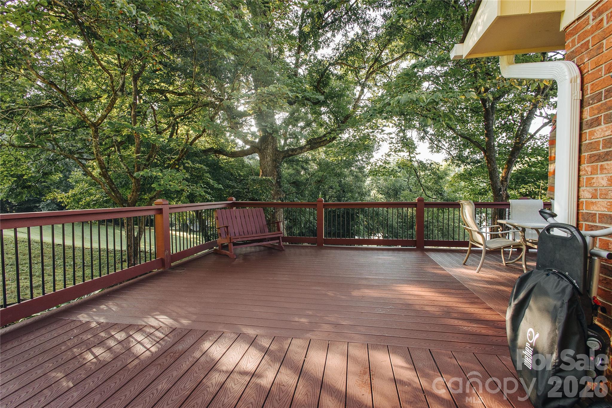 15 Golden Leaf Drive