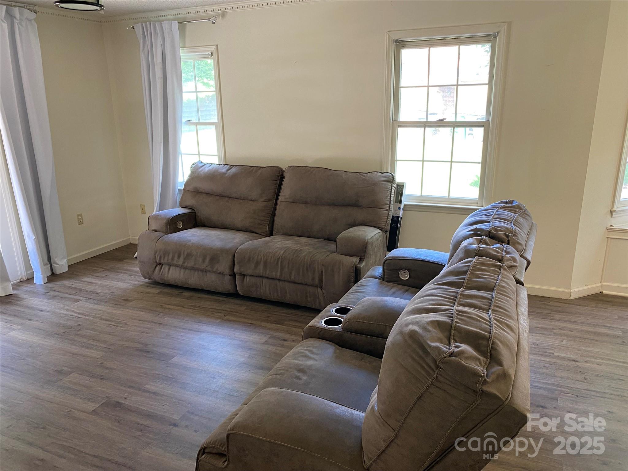 Coulwood Oaks - Residential