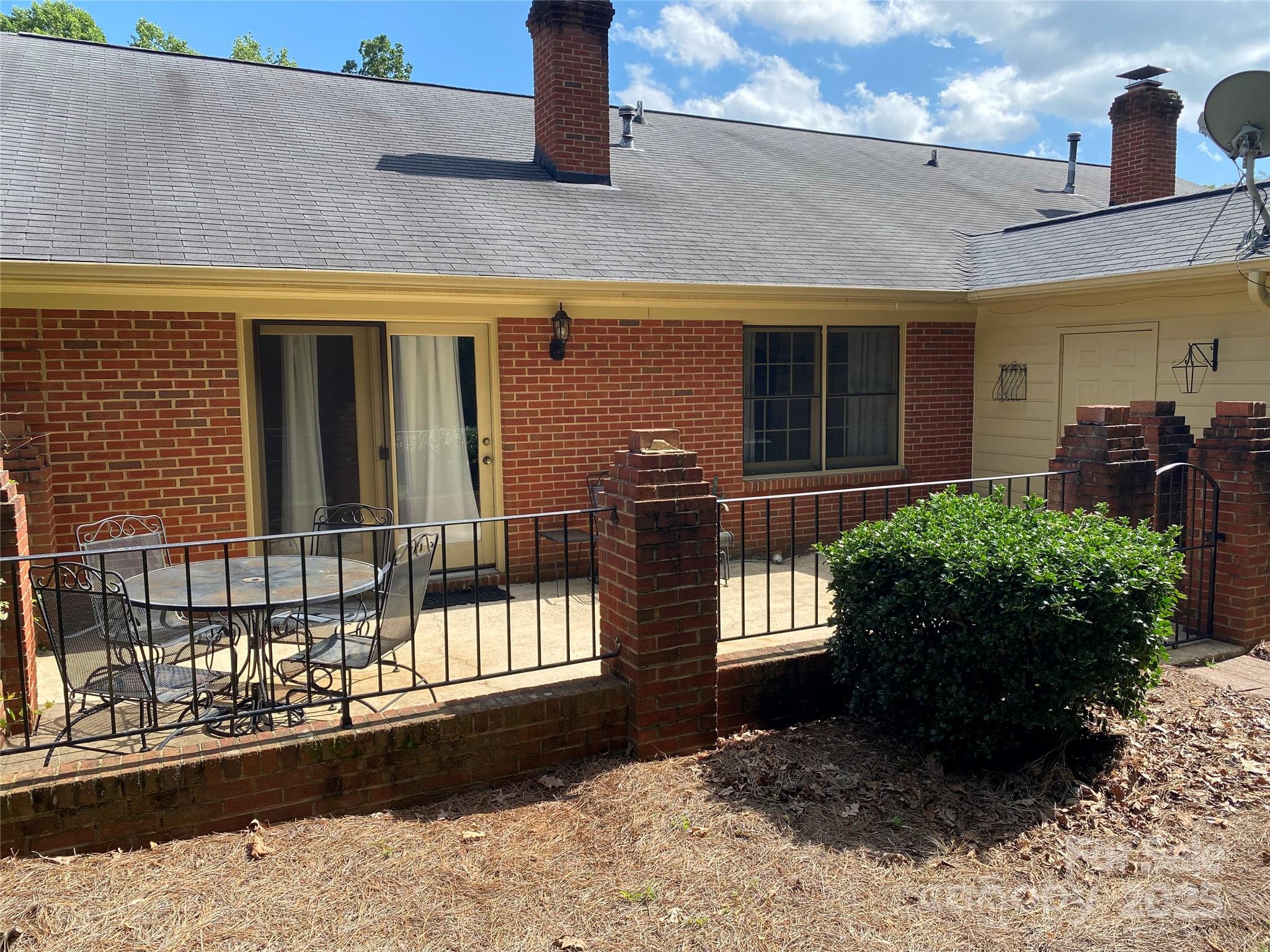 8421 Coulwood Oak Lane