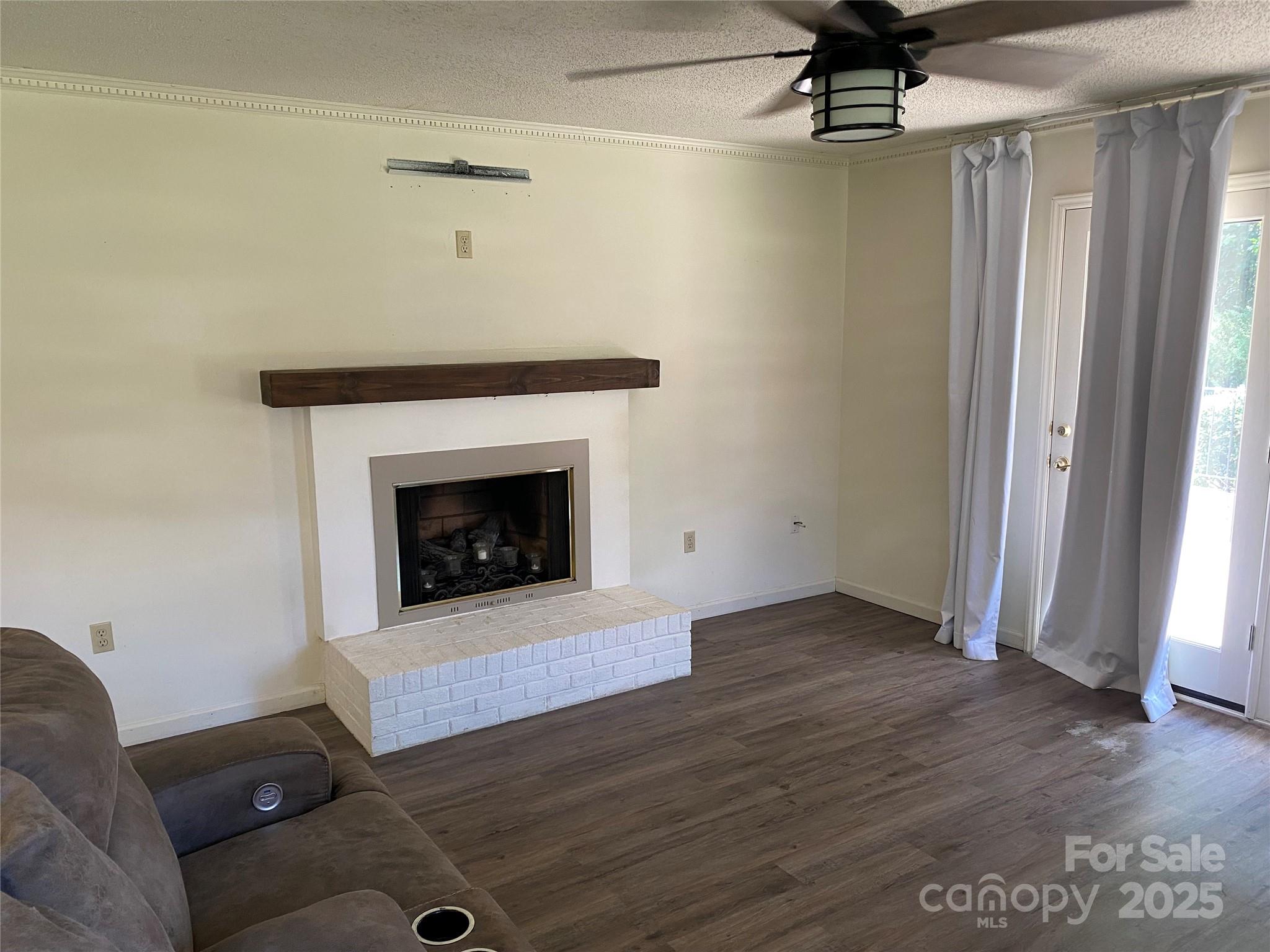 Coulwood Oaks - Residential