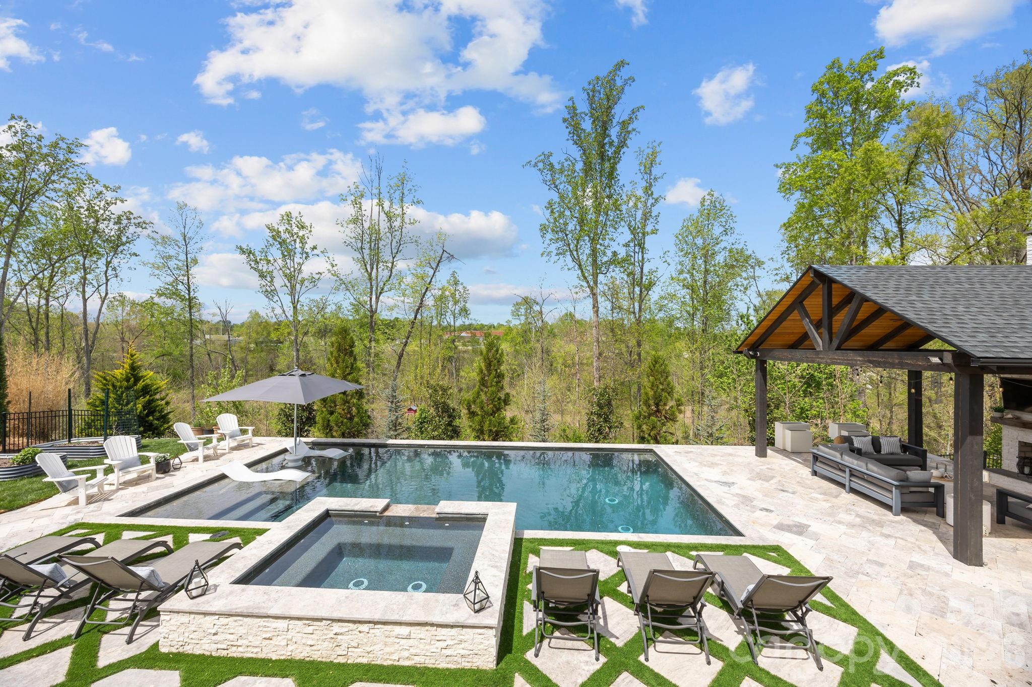 Beverly - Residential