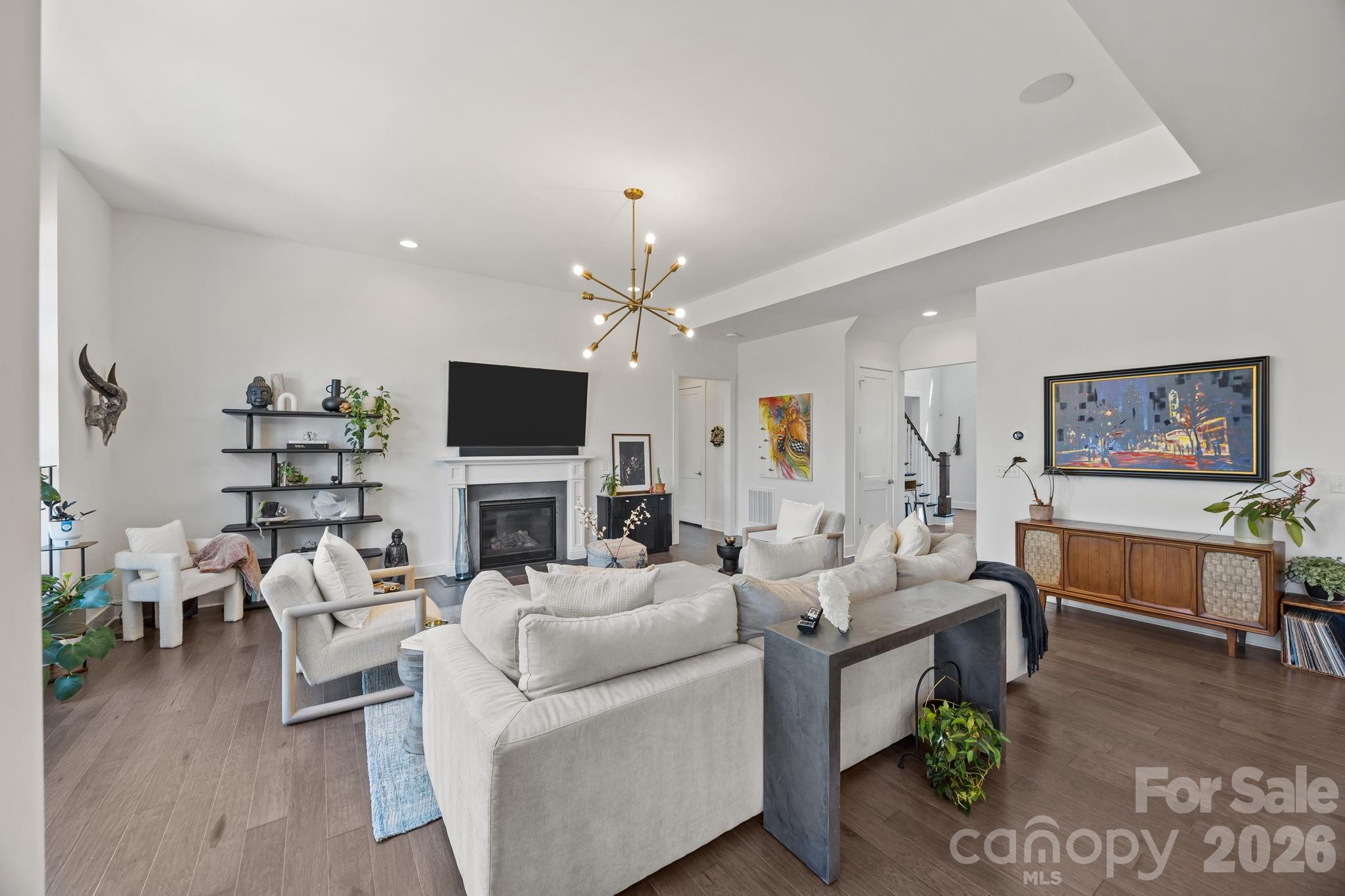 Beverly - Residential