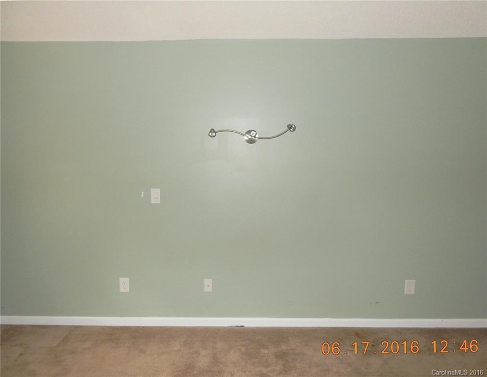 Holly Ridge - Residential