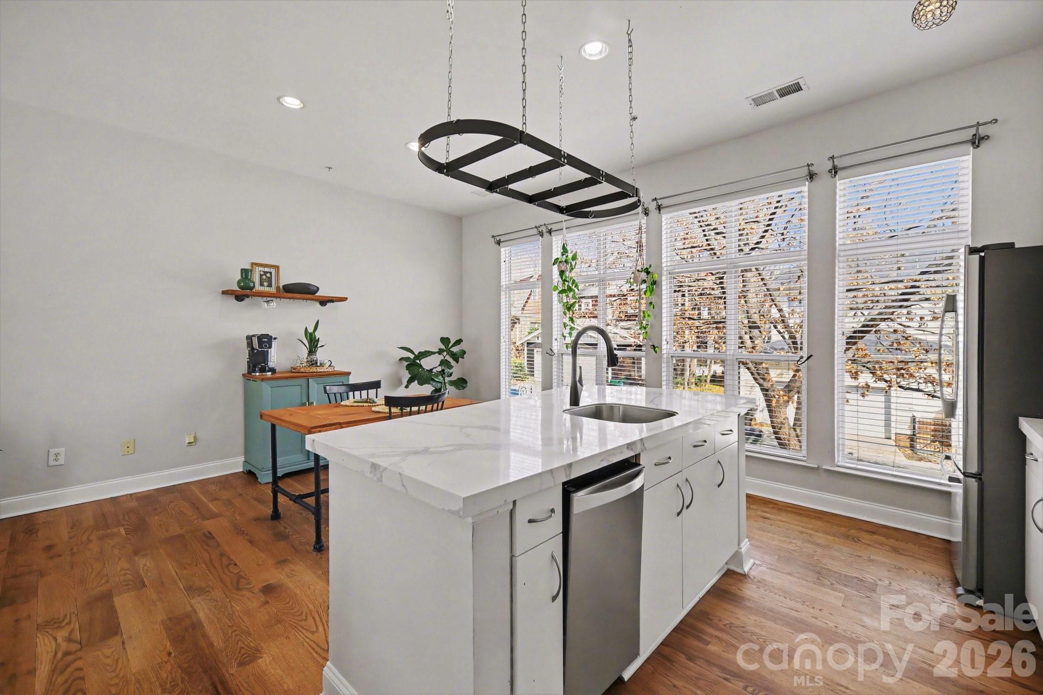 Skyline Terrace - Residential