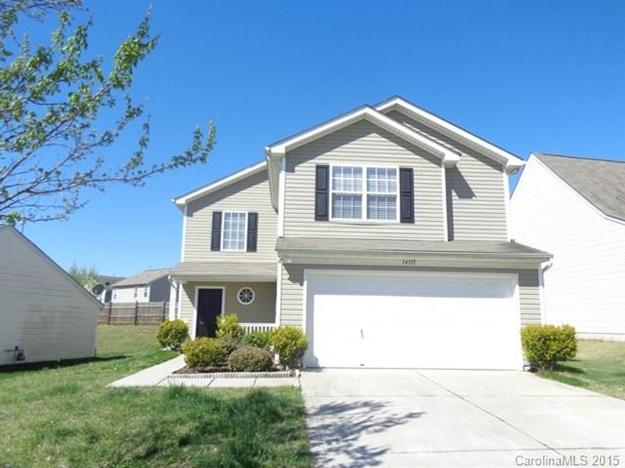 This lovely home has wood flooring, a breakfast area and a Great Room. The kitchen has a walk in pantry. The Master Suite has a walk in closet and the Master Bath has dual sinks and an over sized tub.