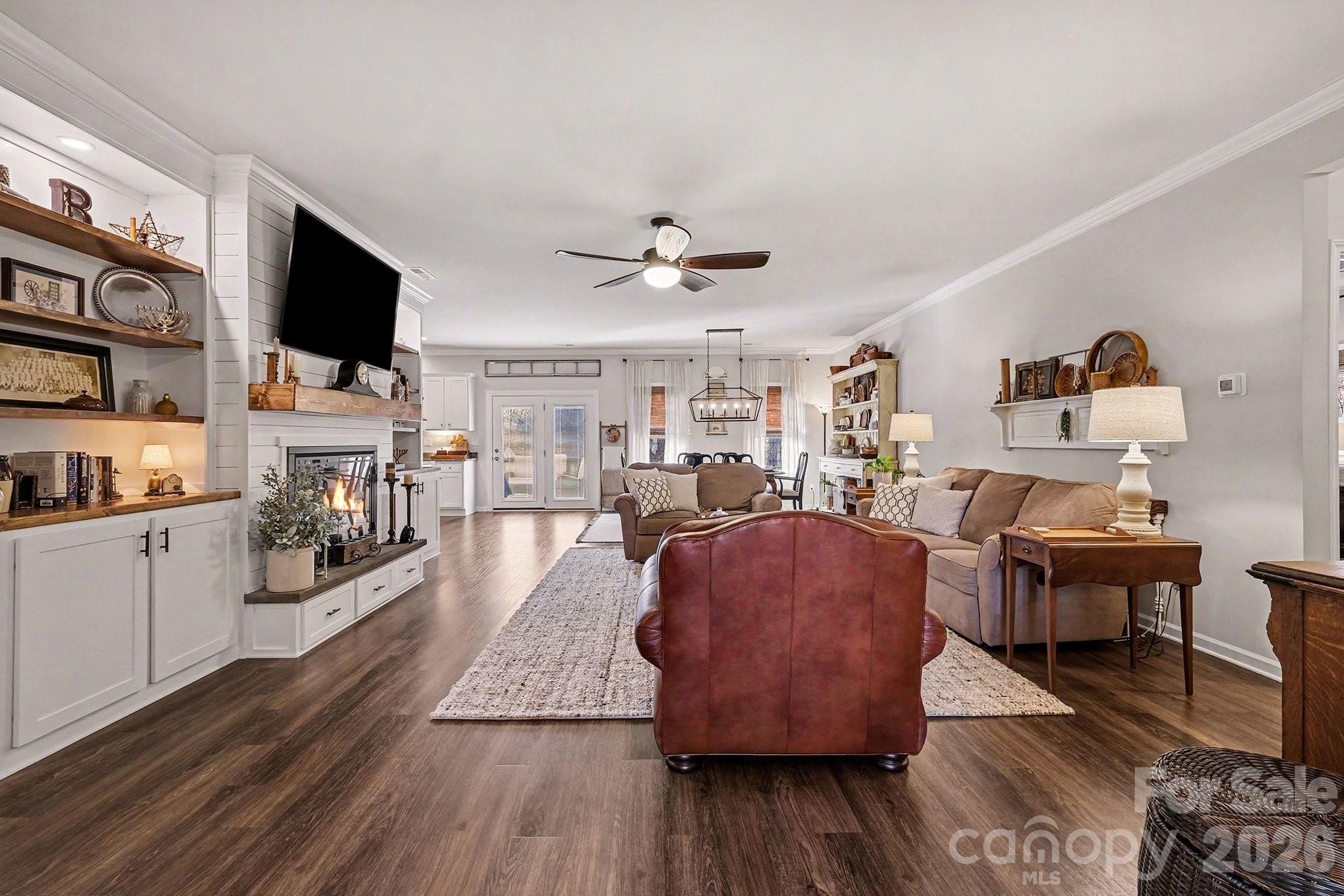 Davis Farm - Residential