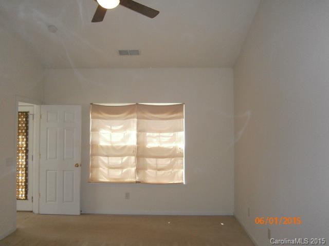 Old Stone Crossing - Residential Lease