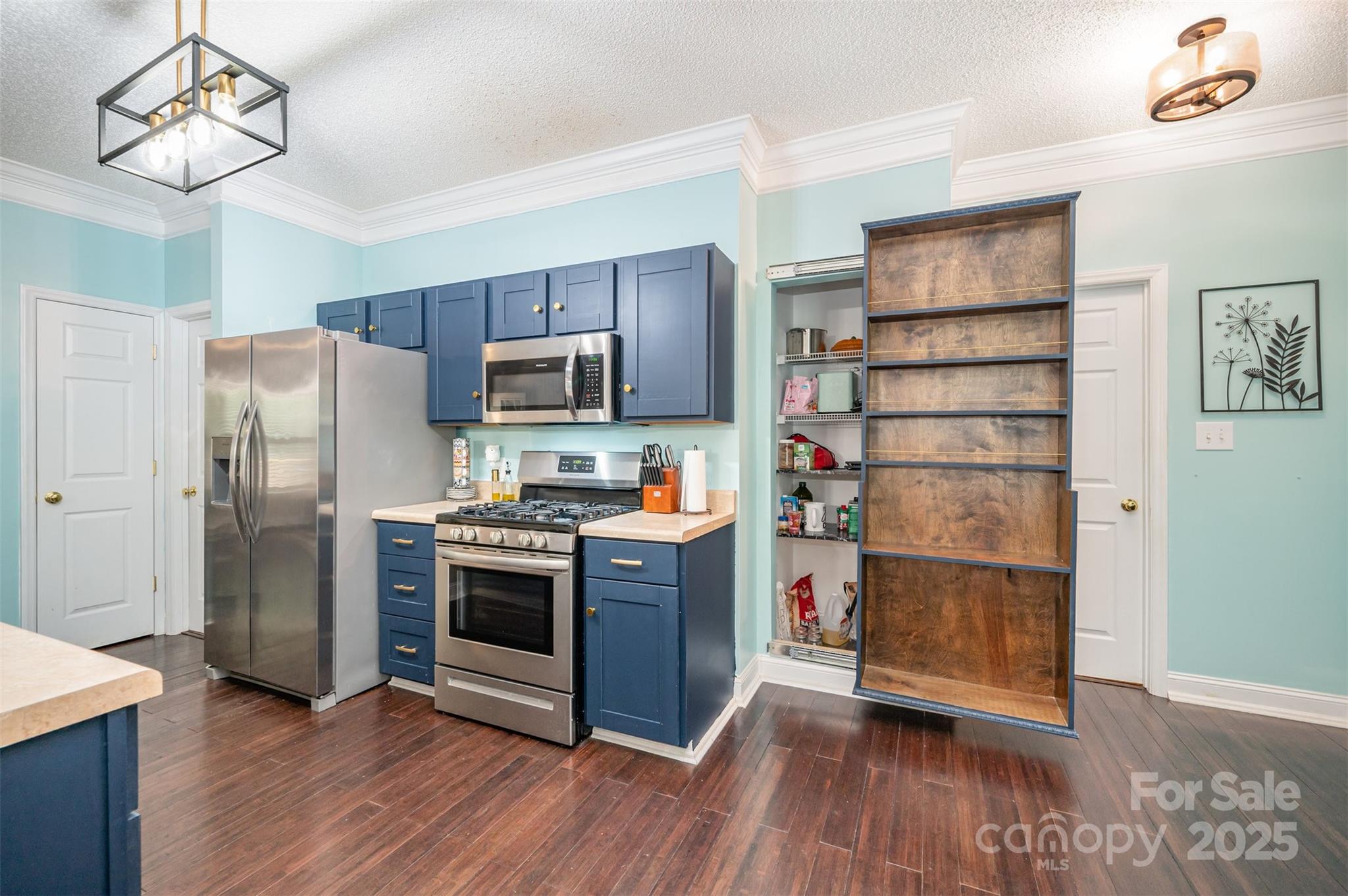 Lincoln Estates - Residential