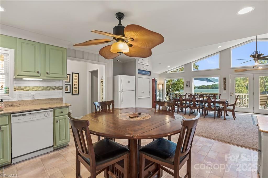 Dixie Shores - Residential