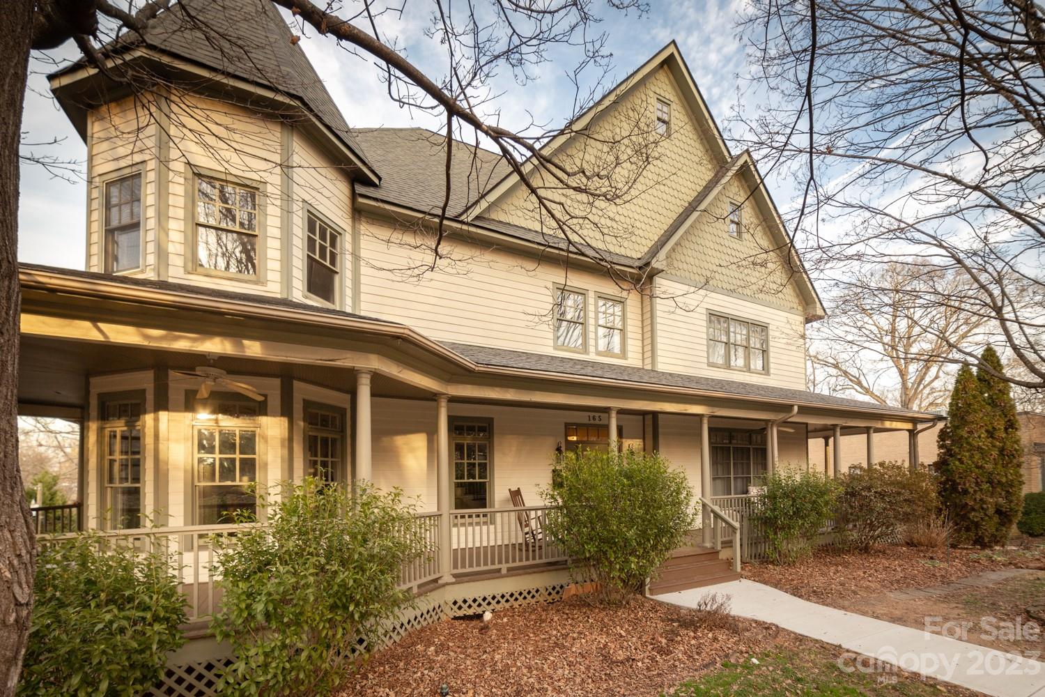 Historic District - Residential Income