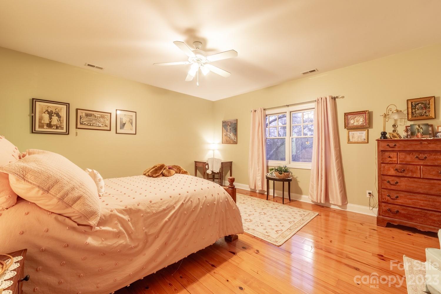 Historic District - Residential Income