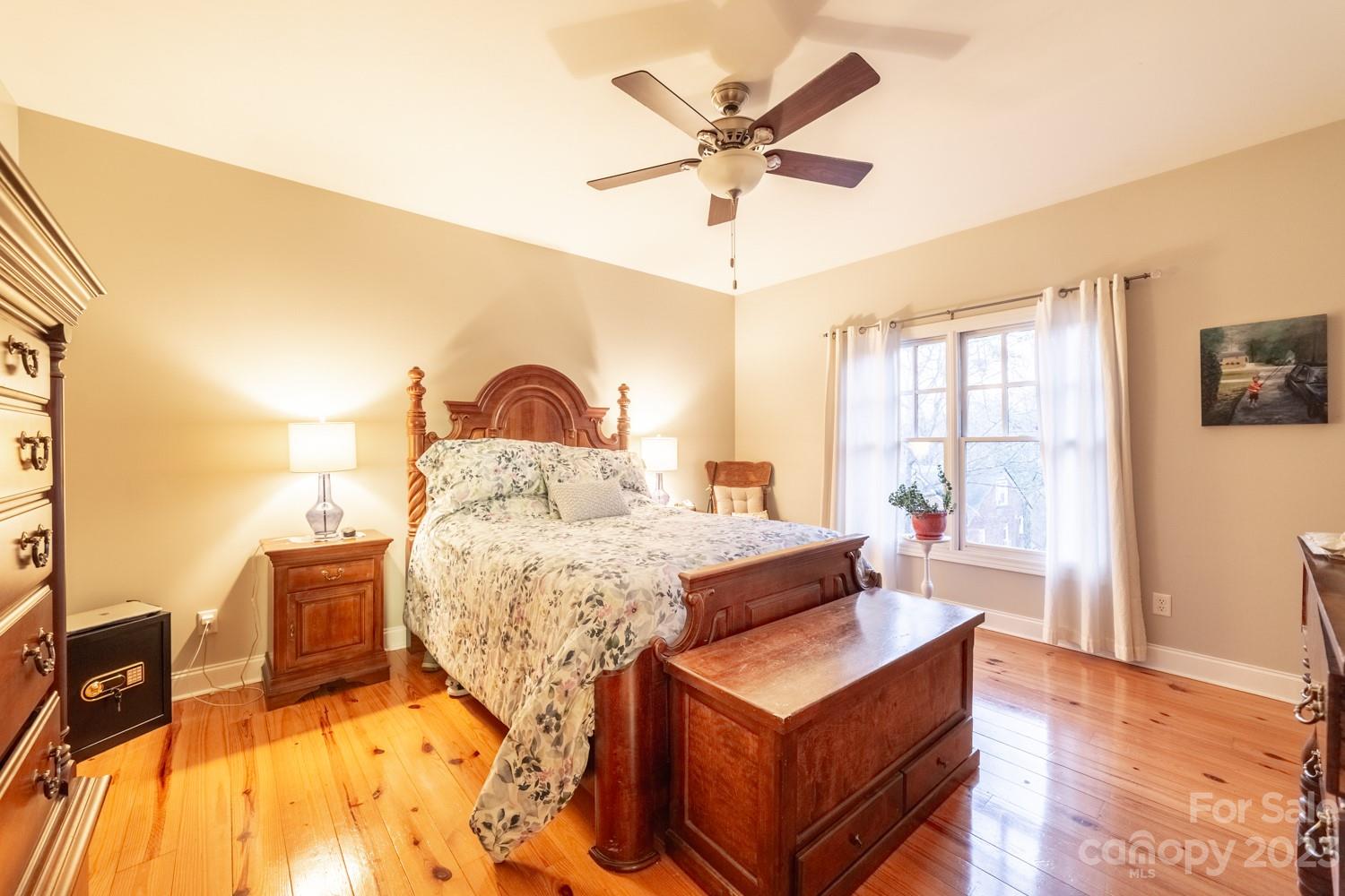 Historic District - Residential Income