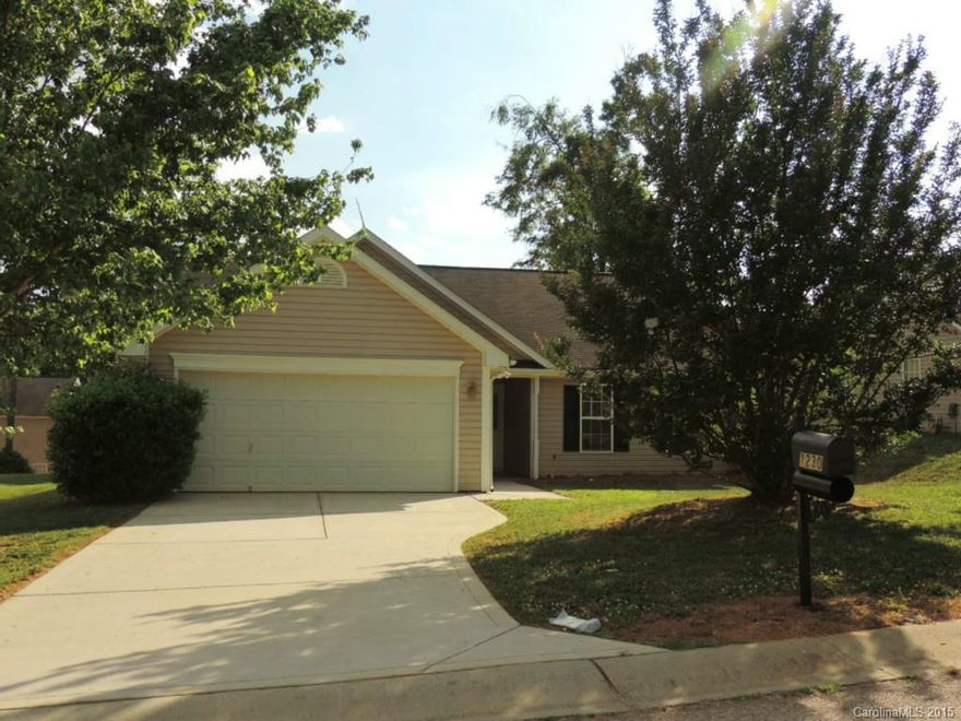 AWESOME Remodeled Ranch in Fantastic Location! Great Room w/Vaulted Ceilings- Gas Fireplace- Surround Sound-Beautiful Kitchen w/New Stainless Steel Appliances - New Counters - New Plantation Blinds - Master w/Vaulted Ceilings - New Fixtures- Split Bedroom Plan- Fresh Paint- Fresh Landscaping- Powerwashed and Sparkling Clean- Back The Truck Up and Move Right In!!- Excellent Schools!- Don't Miss This Fantastic Opportunity To Own This Beautiful Home!