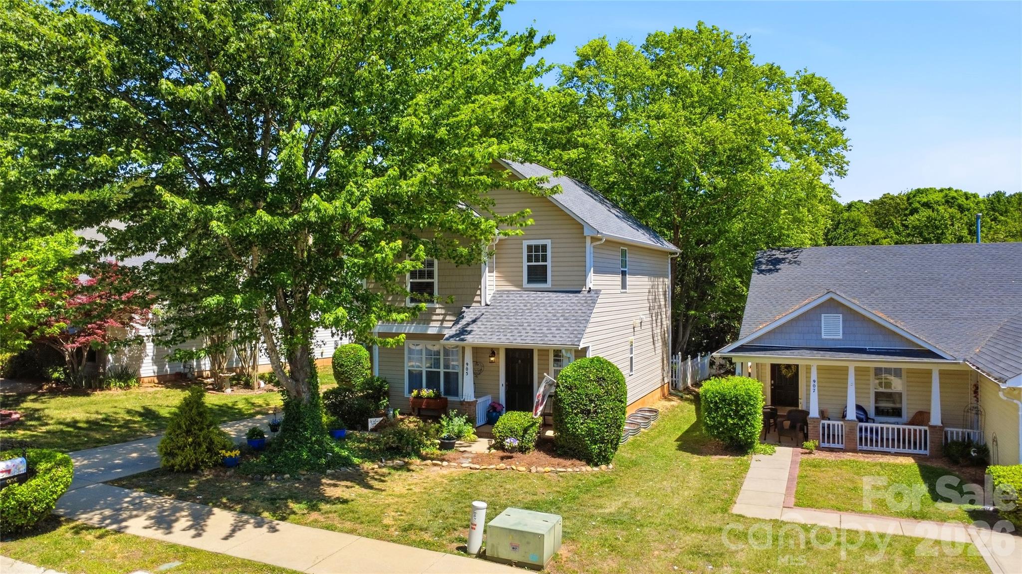 905 Matthews School Road