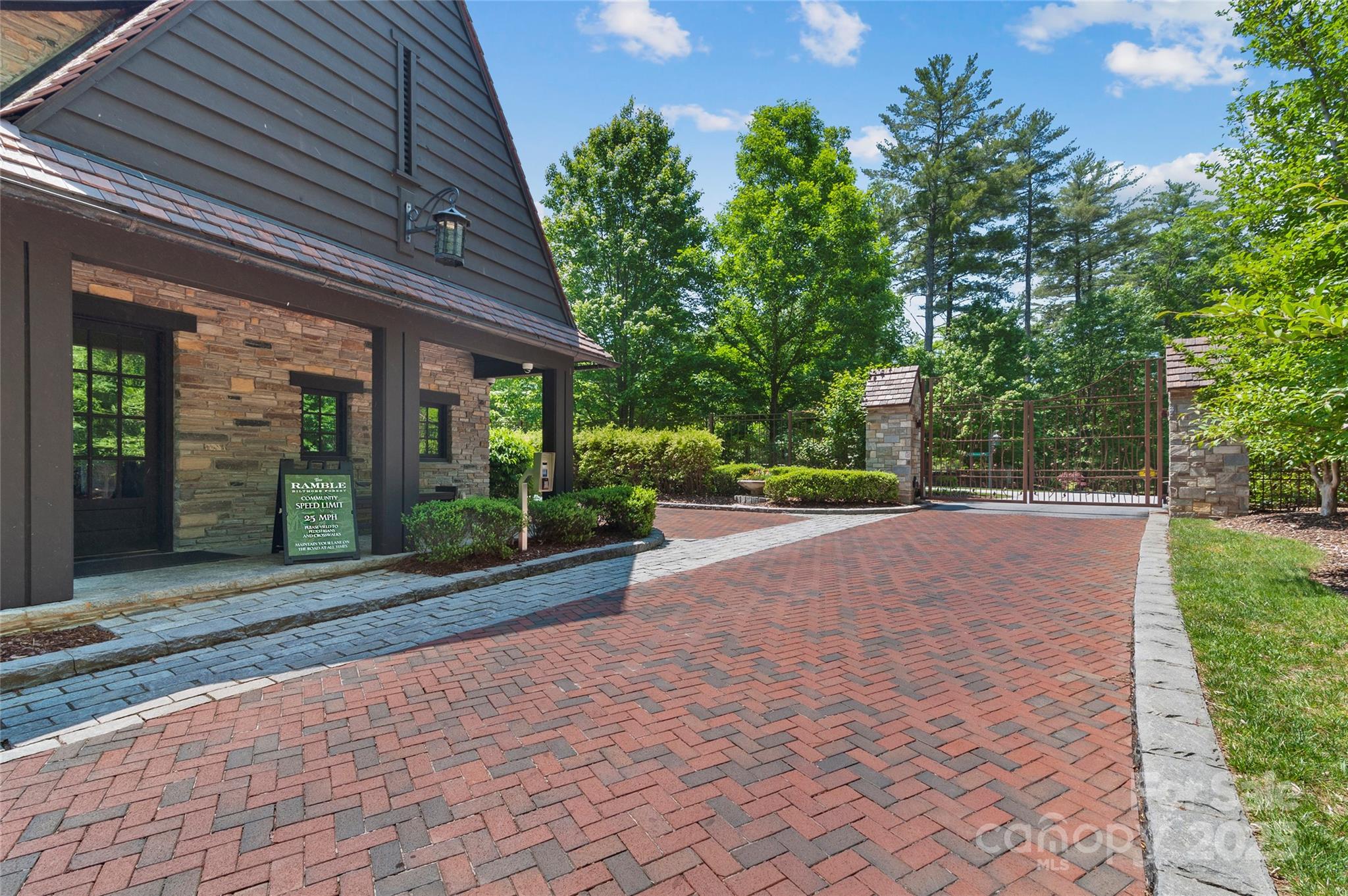 Ramble Biltmore Forest - Land