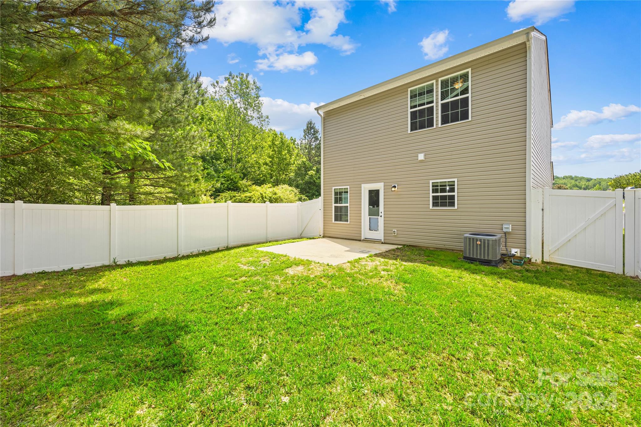 Huntington Place - Residential