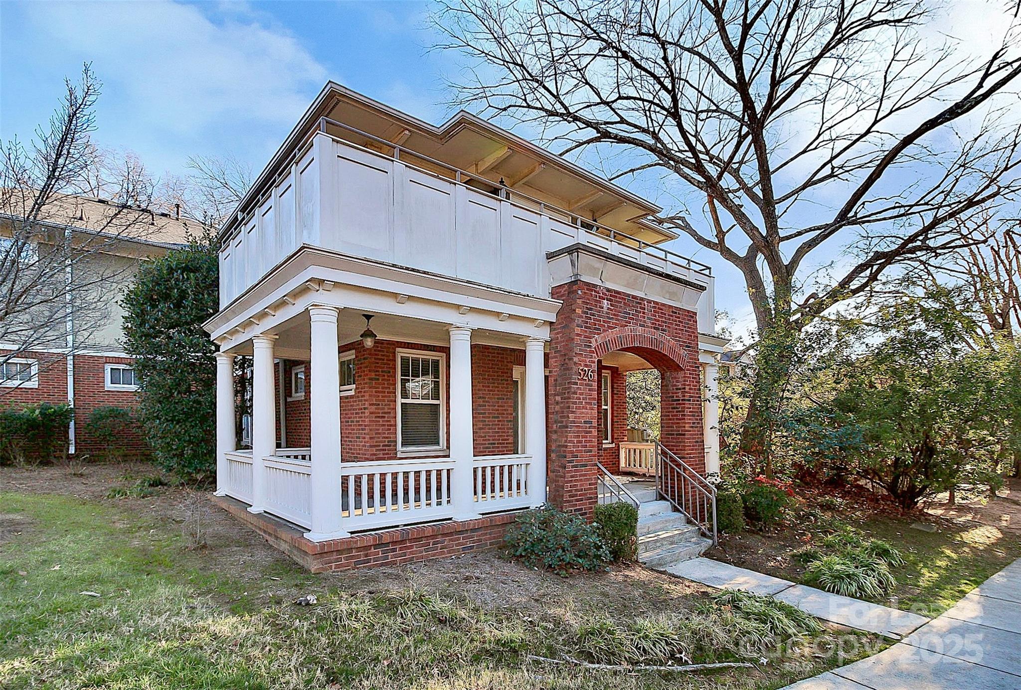 526 N Davidson Street 1