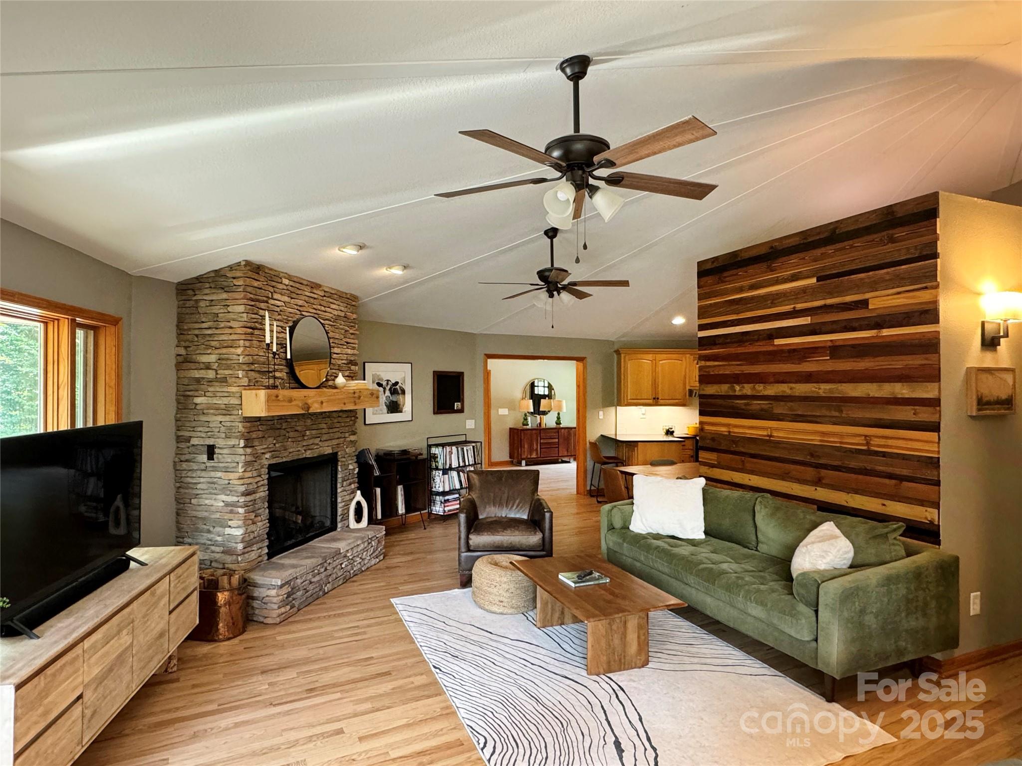 939 Morgan Hill Road