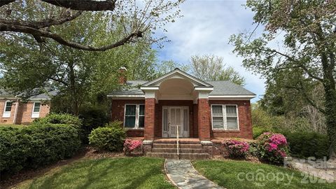 Photo of 1011 E Main Street, Albemarle, NC 28001 (MLS # 4366898)