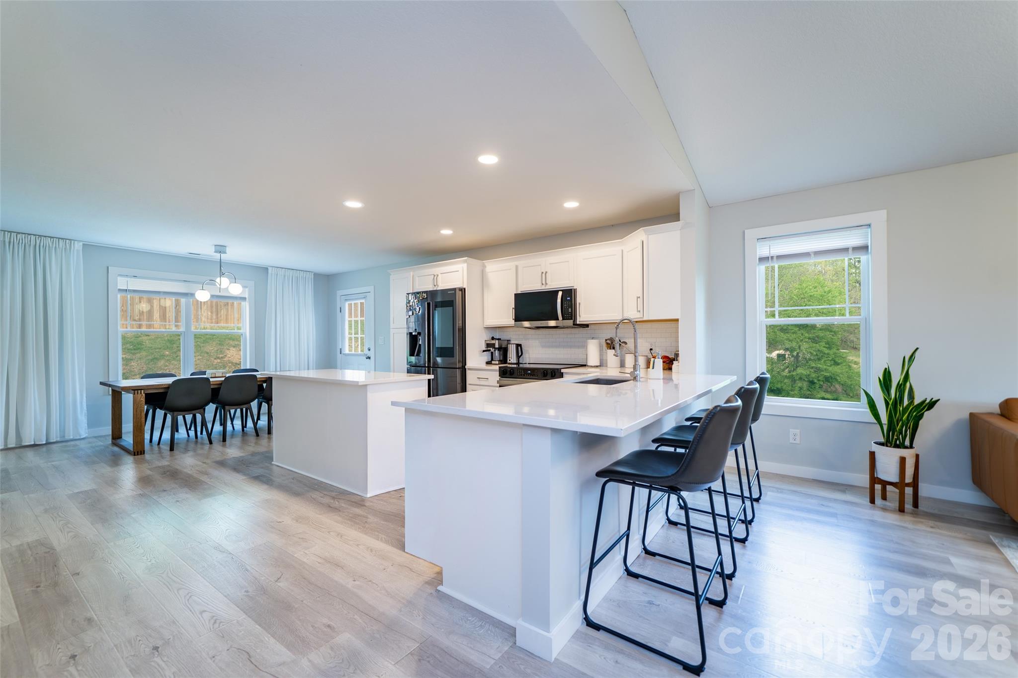 16 DanielBrooke Drive