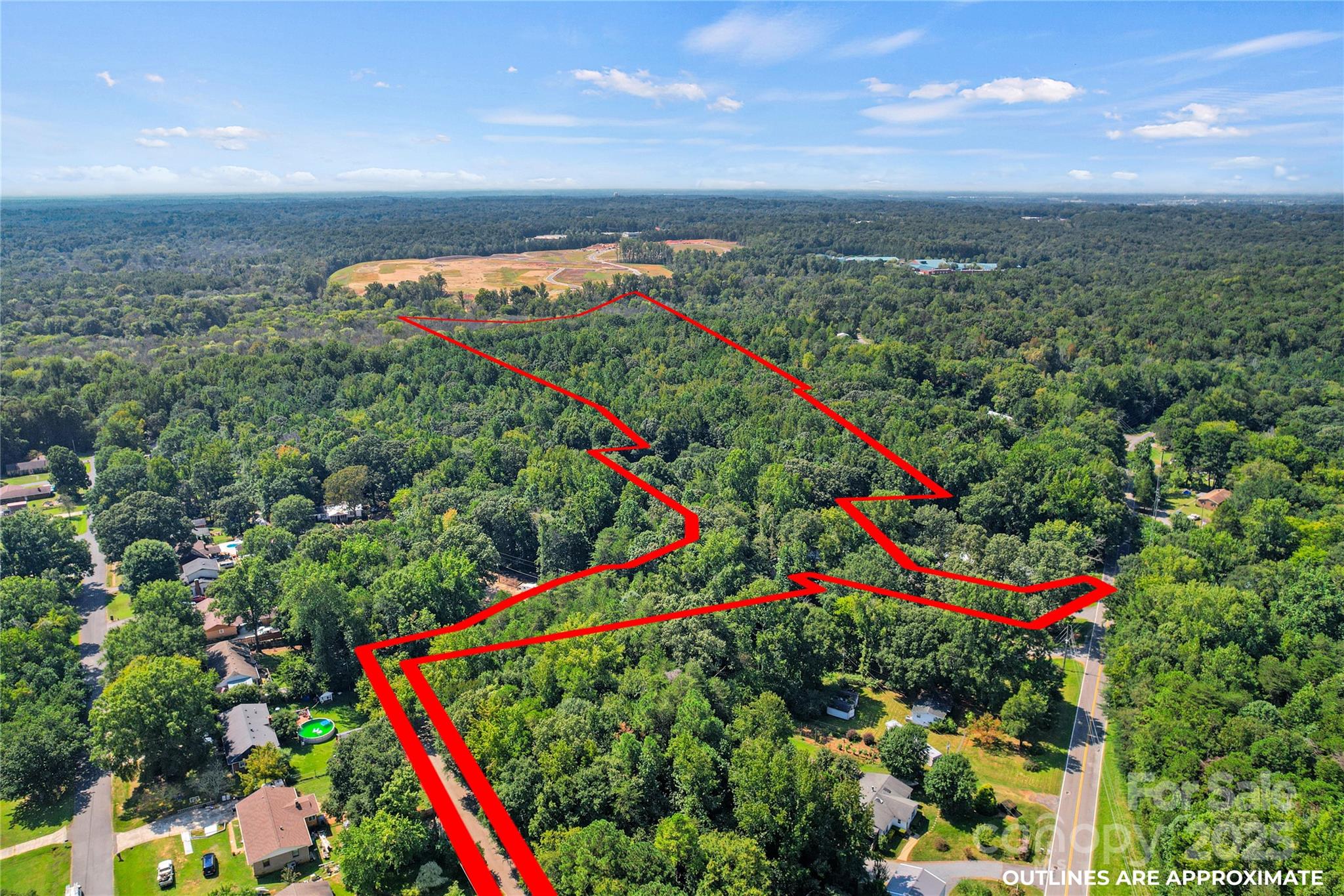 000 Roanoke Drive