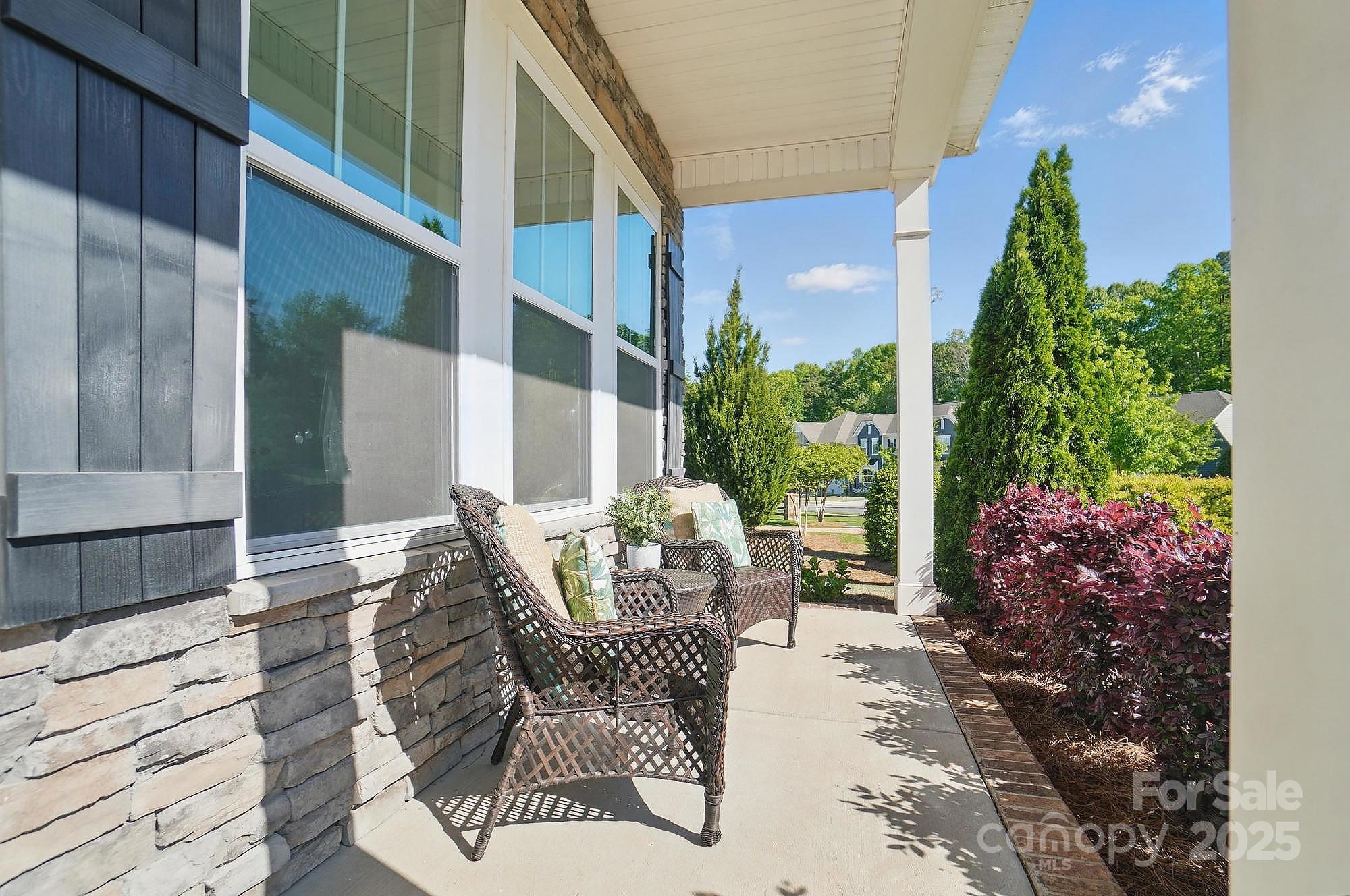 5004 Oakmere Road