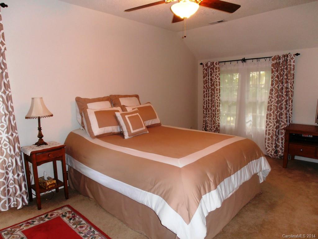 Shelton - Residential